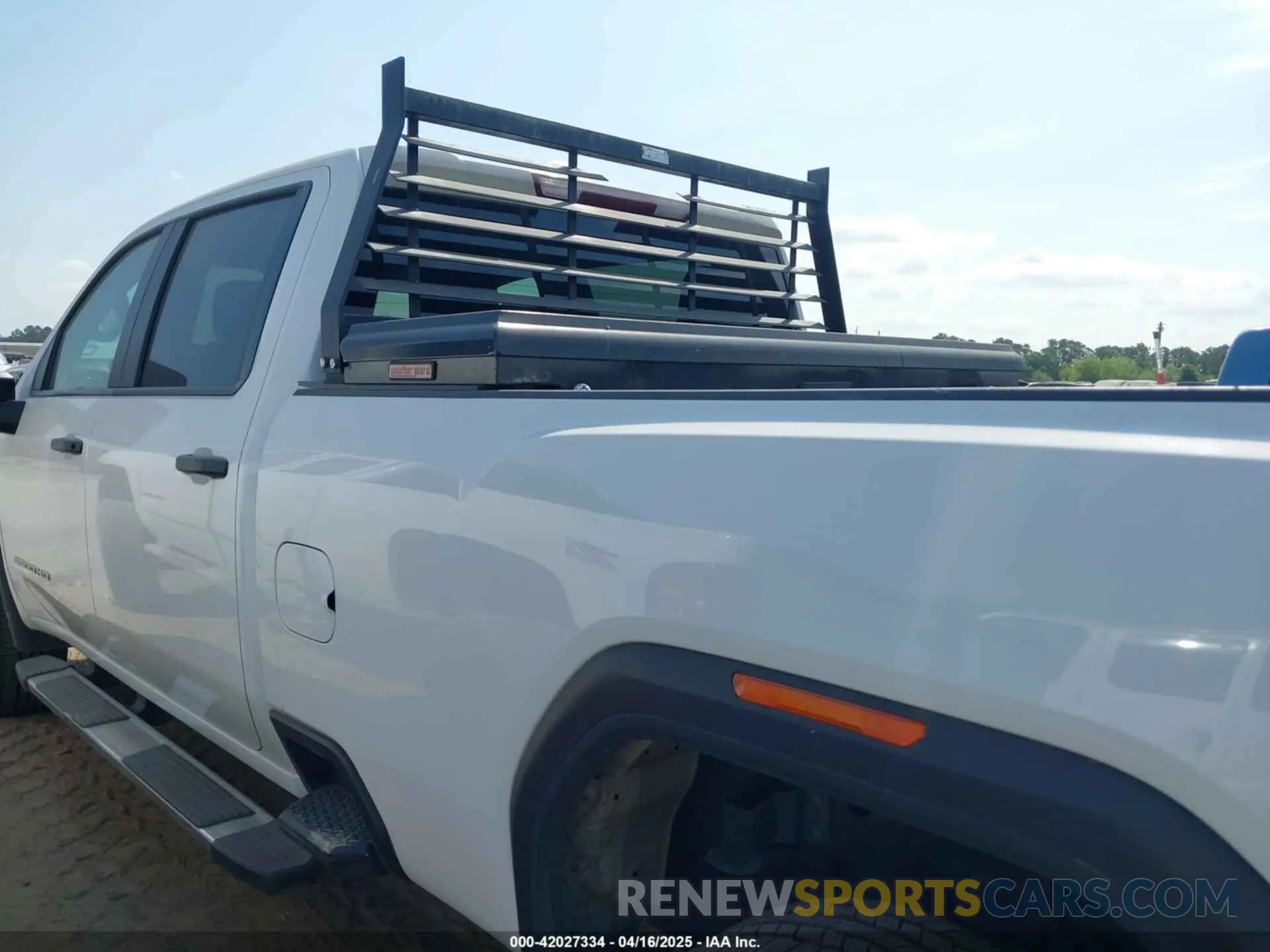 14 Photograph of a damaged car 1GT49SEY2PF180123 GMC SIERRA 3500HD 2023