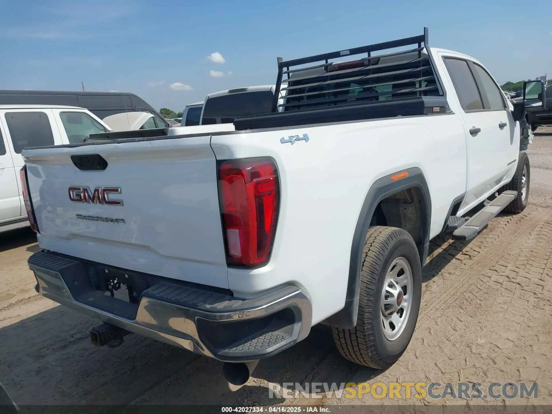 4 Photograph of a damaged car 1GT49SEY2PF180123 GMC SIERRA 3500HD 2023