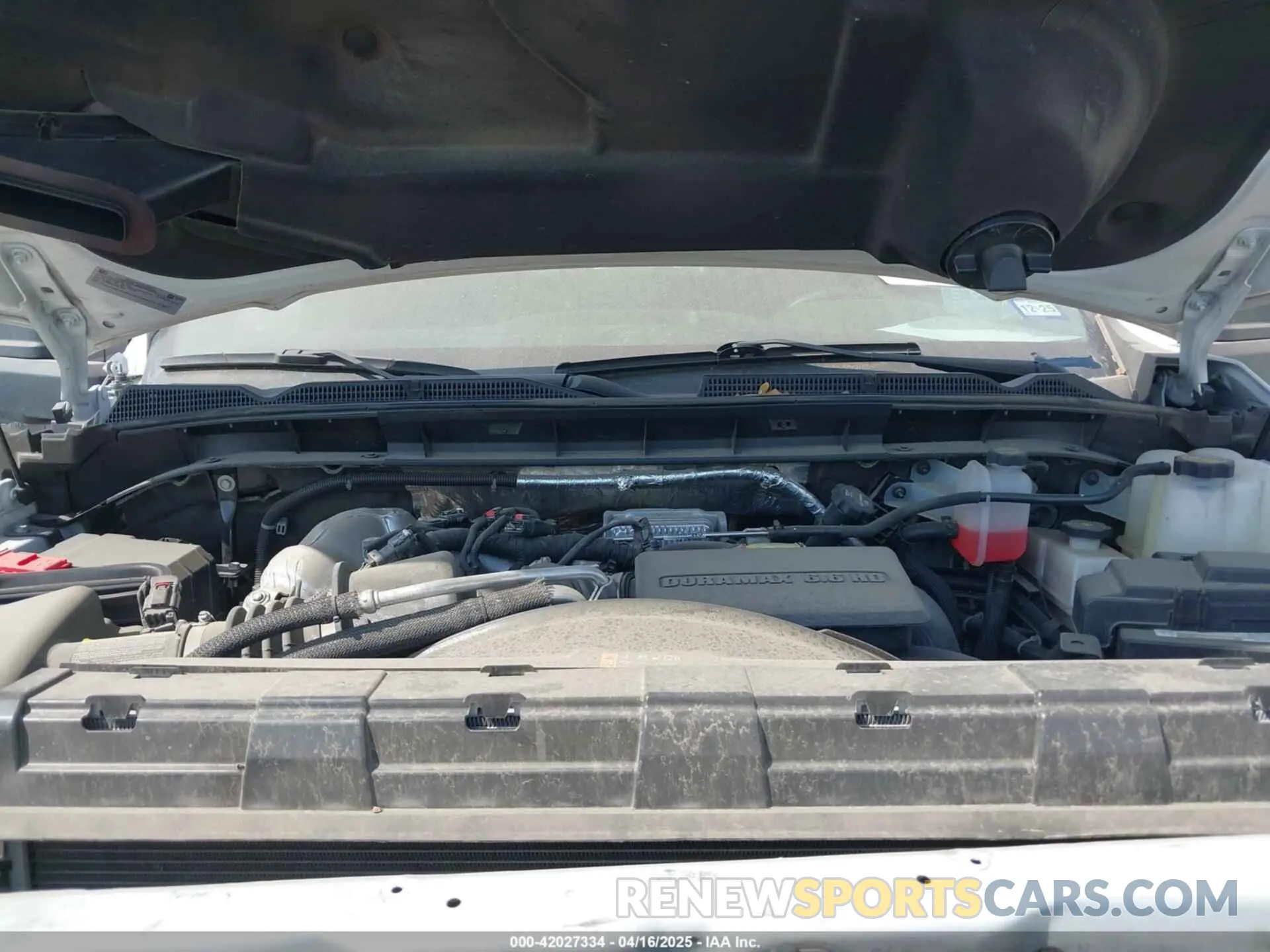 9 Photograph of a damaged car 1GT49SEY2PF180123 GMC SIERRA 3500HD 2023