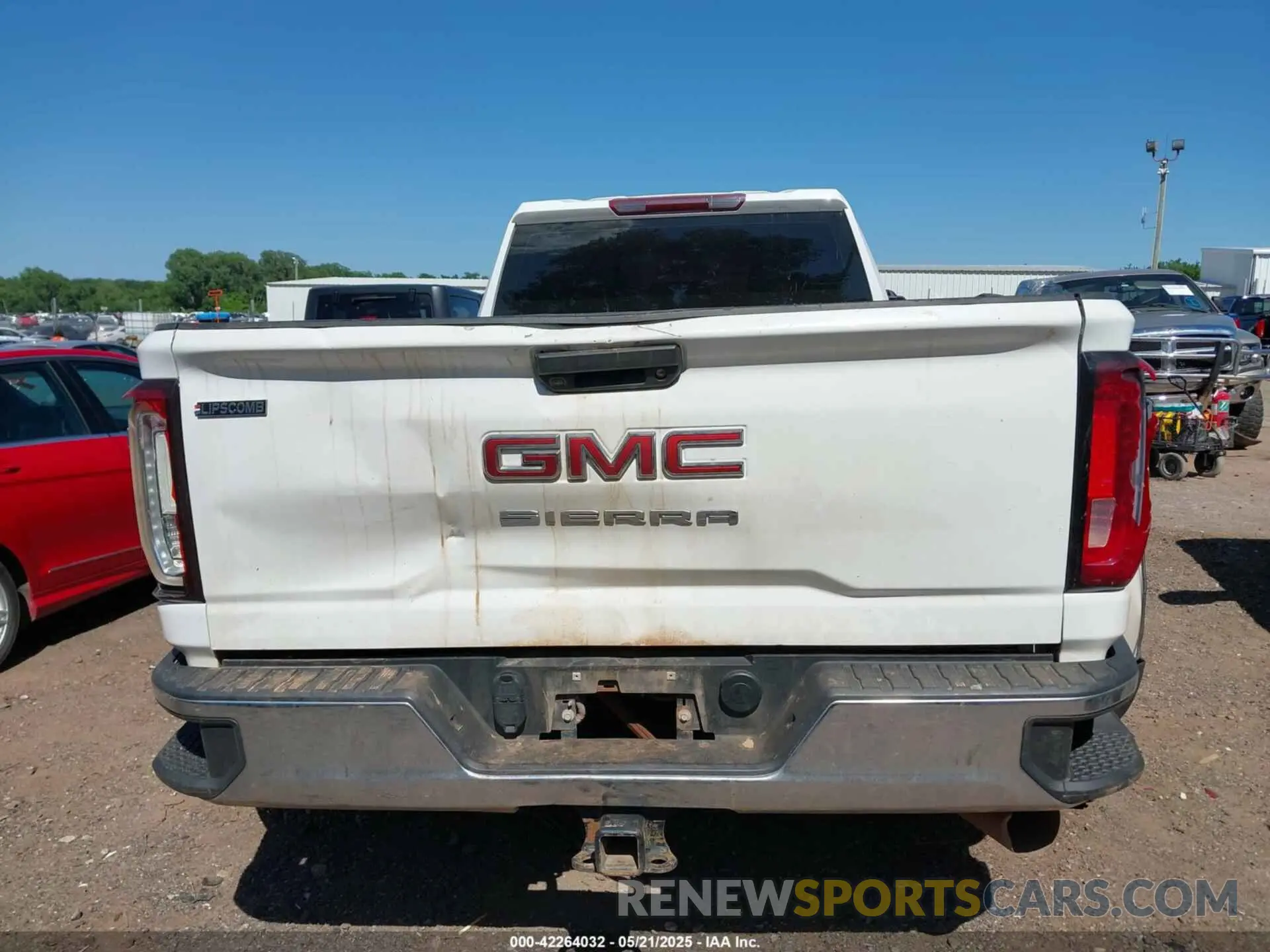 16 Photograph of a damaged car 1GT49SEY8PF220169 GMC SIERRA 3500HD 2023