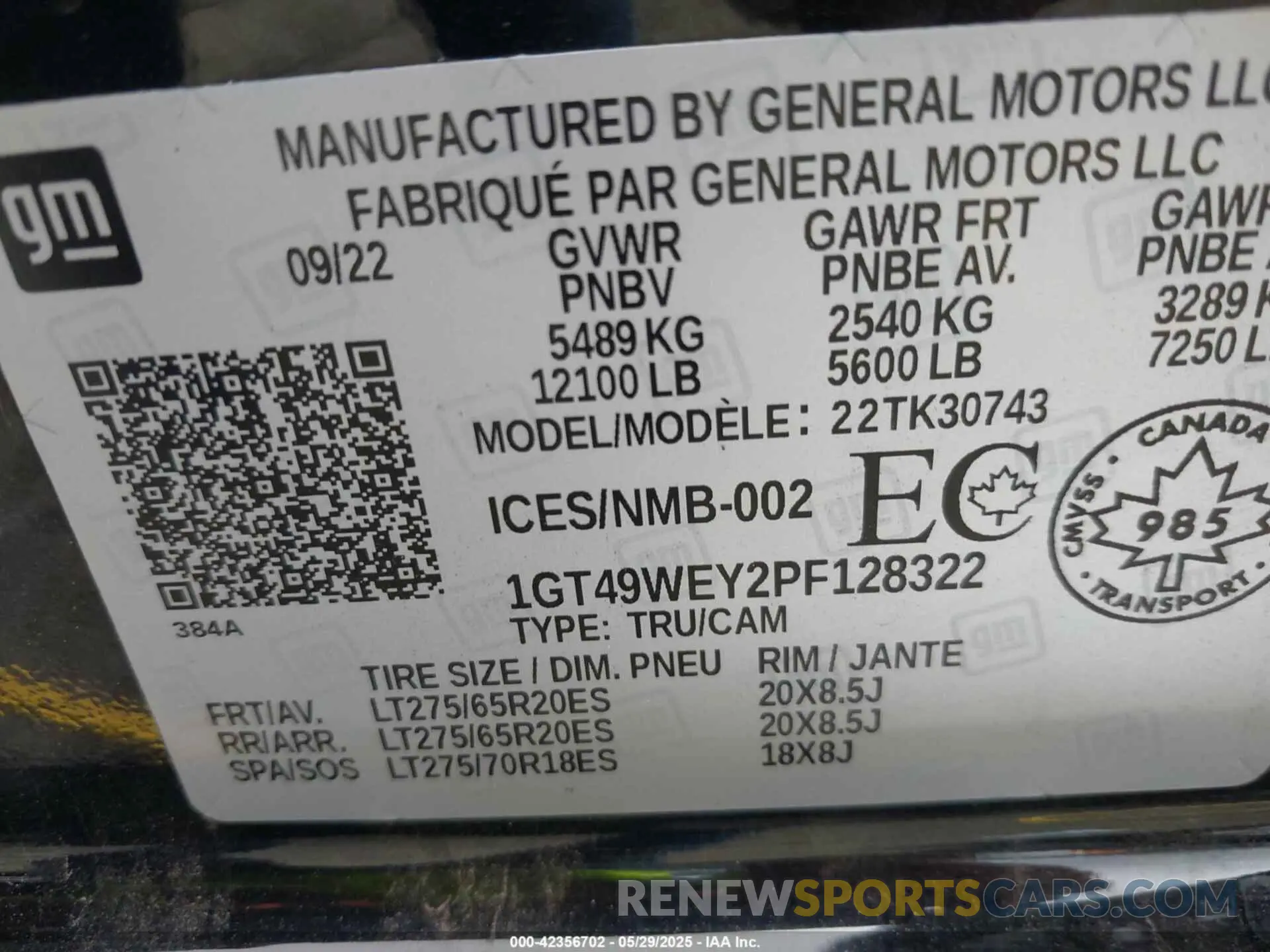 9 Фотография поврежденного автомобиля 1GT49WEY2PF128322 GMC SIERRA 3500HD 2023