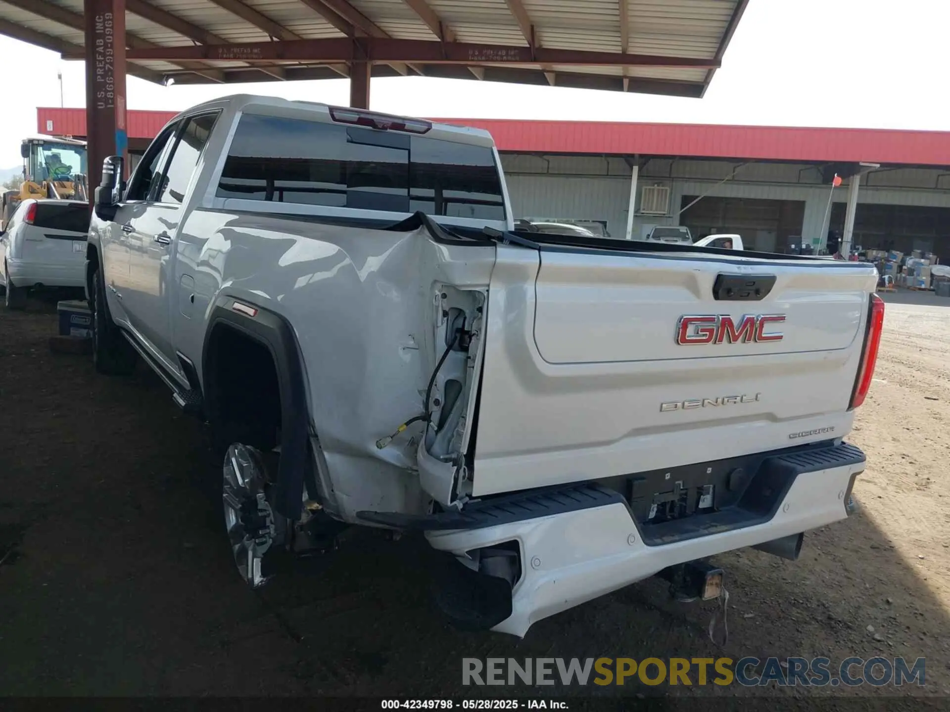 3 Photograph of a damaged car 1GT49WEY9PF230345 GMC SIERRA 3500HD 2023