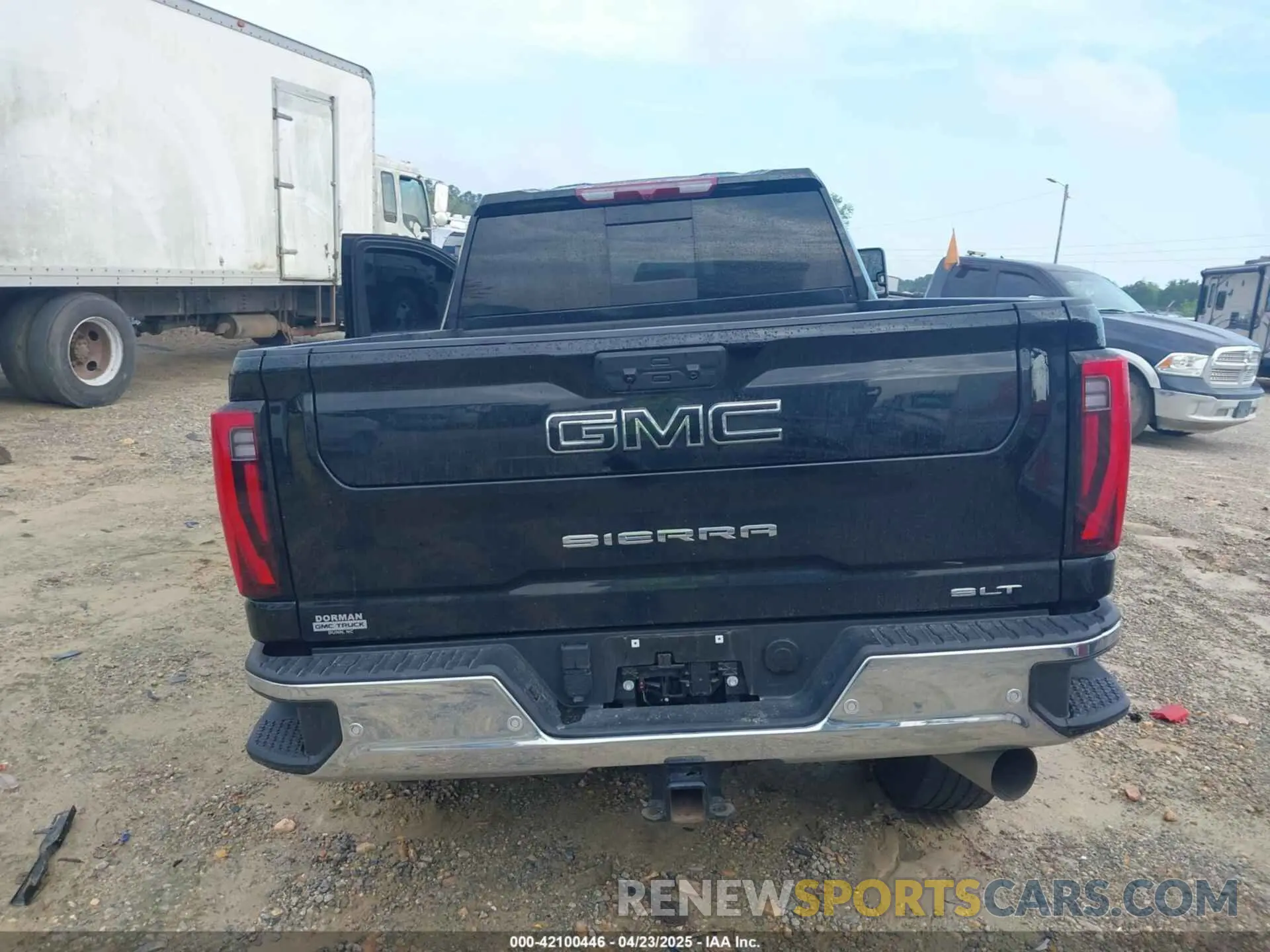 15 Фотография поврежденного автомобиля 1GT49UEY9RF368748 GMC SIERRA 3500HD 2024