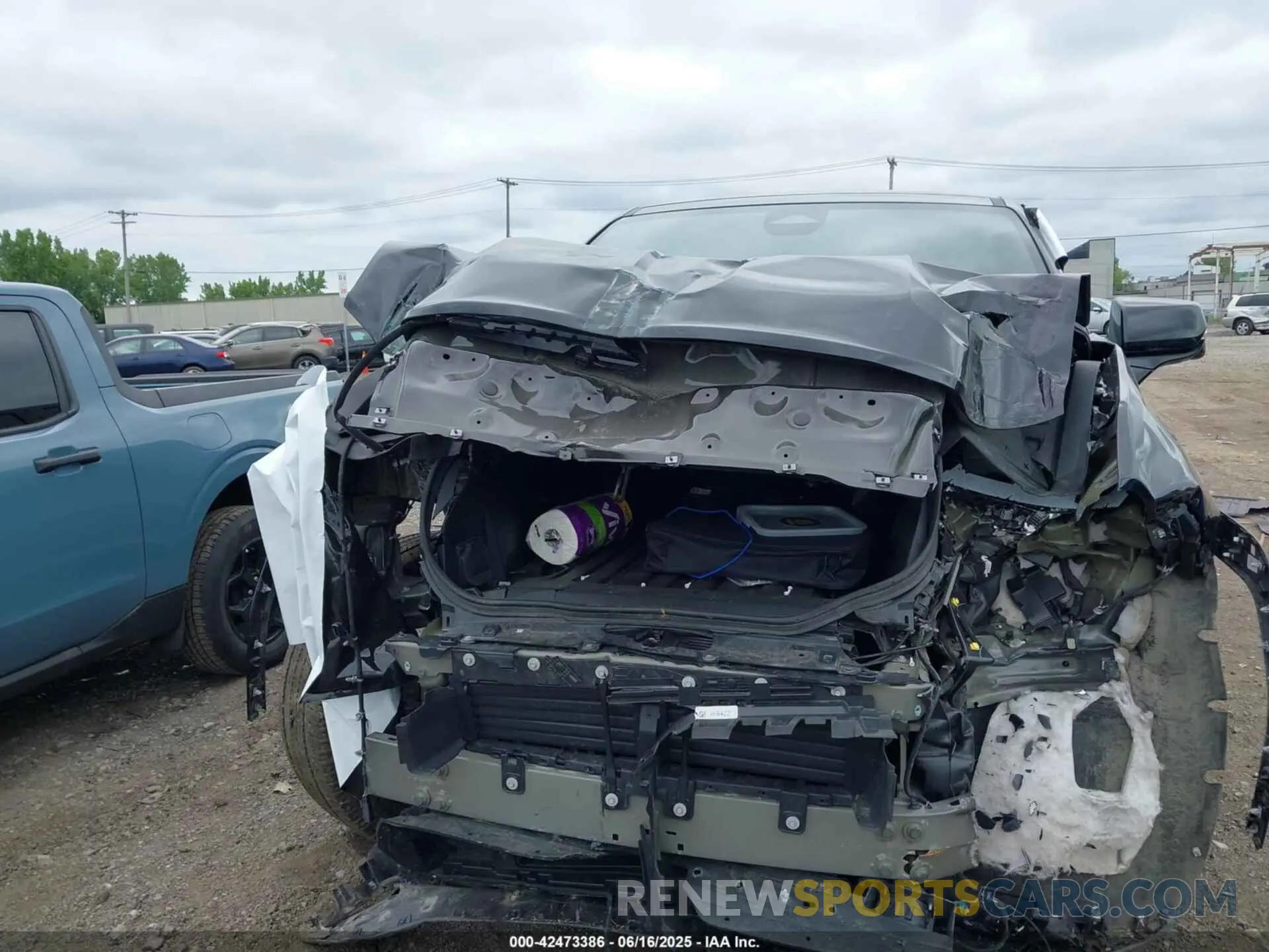 11 Photograph of a damaged car 1GT40LEL2SU100263 GMC SIERRA EV 2025