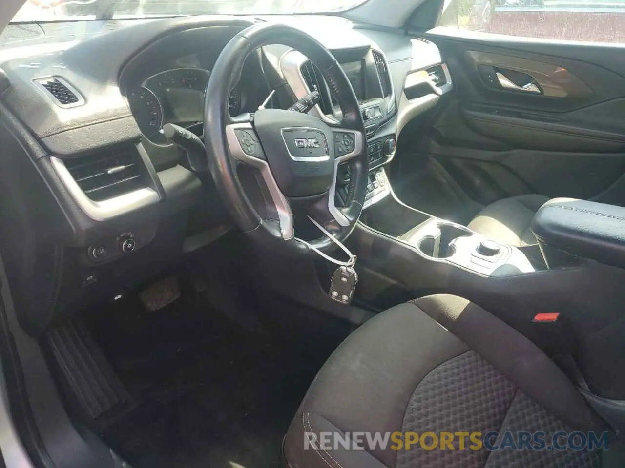 7 Photograph of a damaged car 3GKALMEV0KL110435 GMC TERRAIN 2019