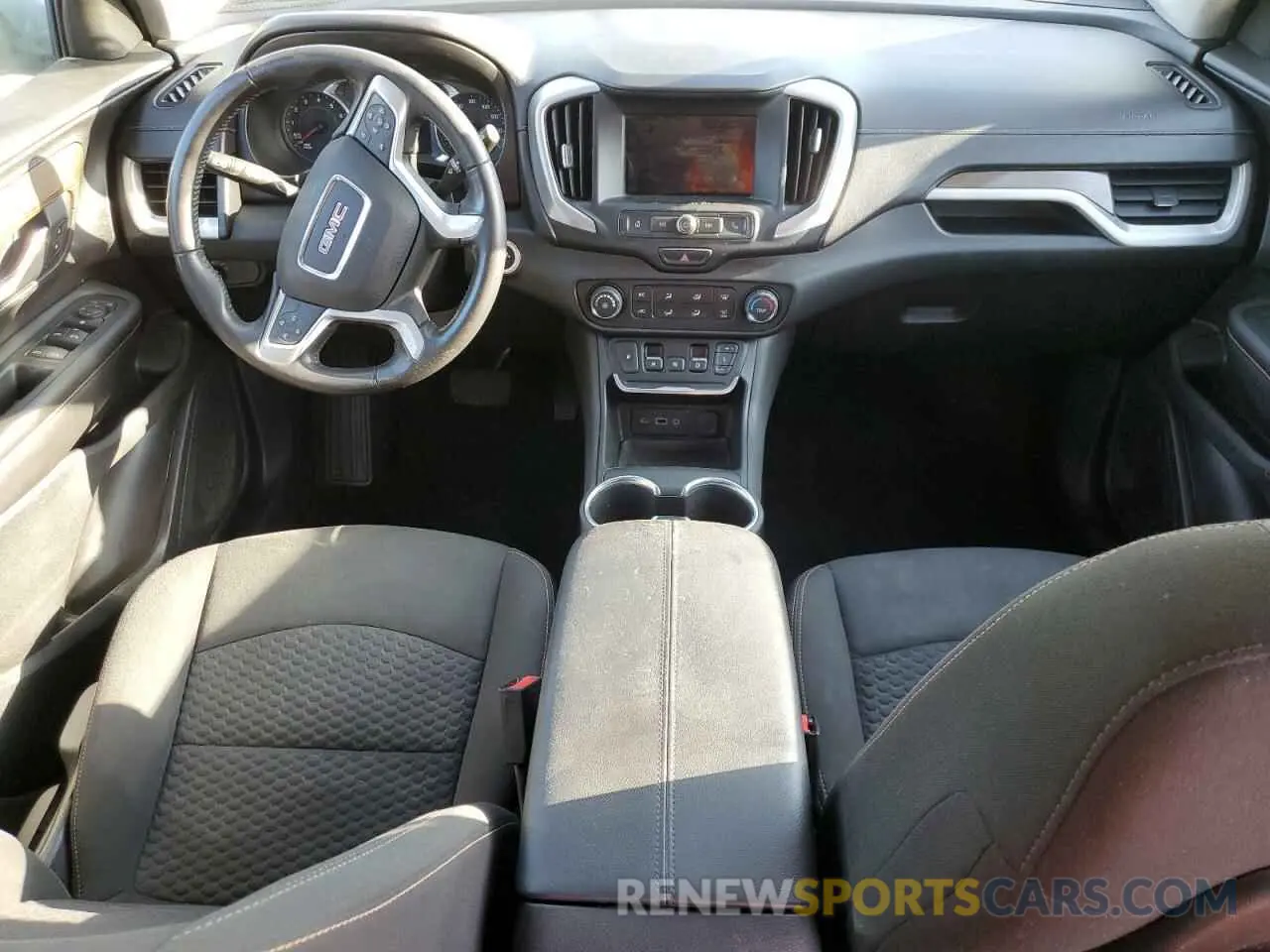 8 Photograph of a damaged car 3GKALMEV0KL110435 GMC TERRAIN 2019