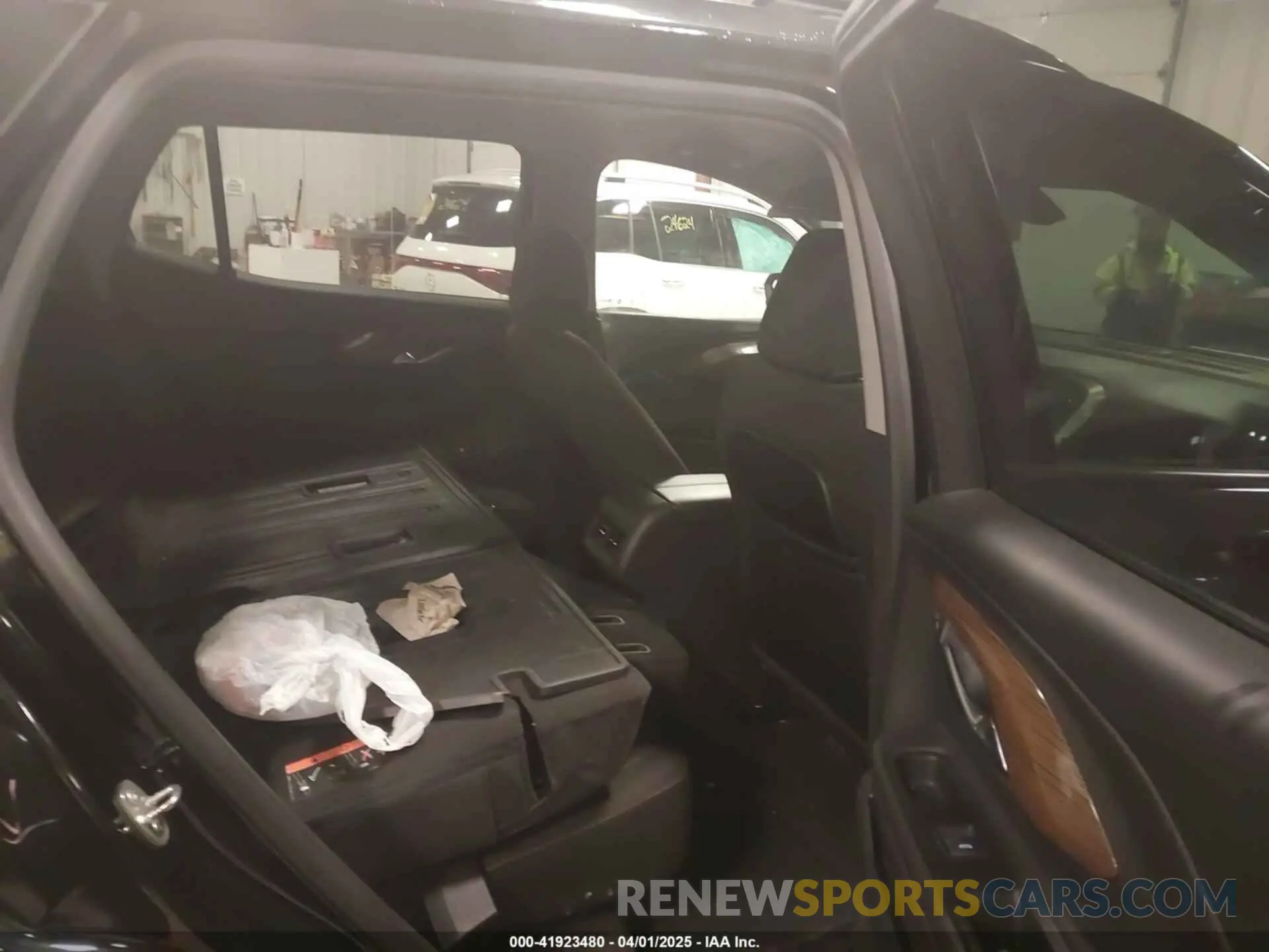 8 Фотография поврежденного автомобиля 3GKALMEV0KL239503 GMC TERRAIN 2019
