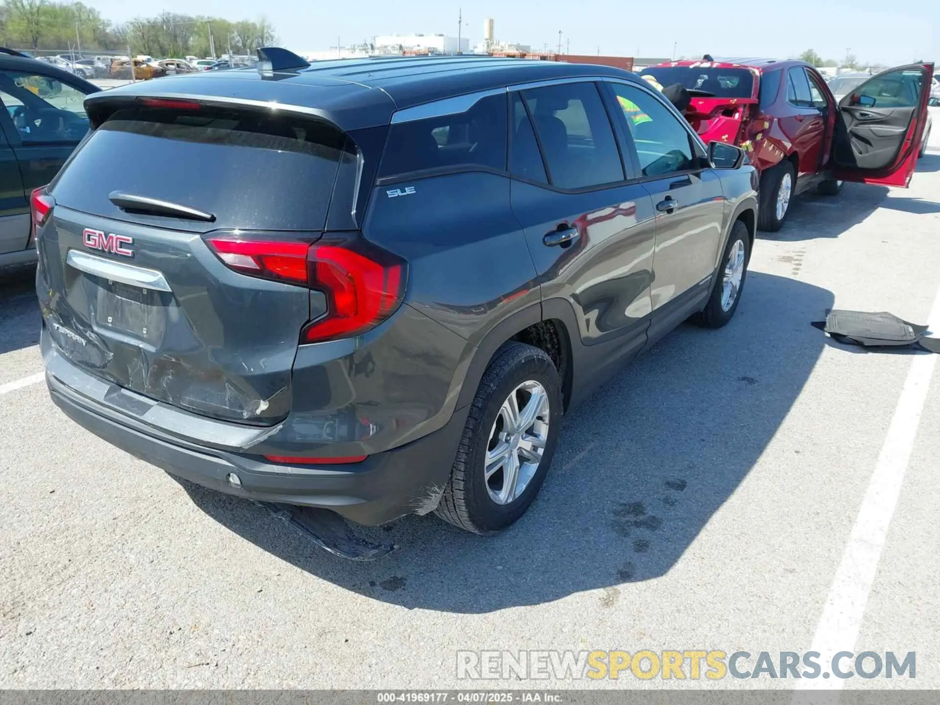 4 Фотография поврежденного автомобиля 3GKALMEV1KL200970 GMC TERRAIN 2019