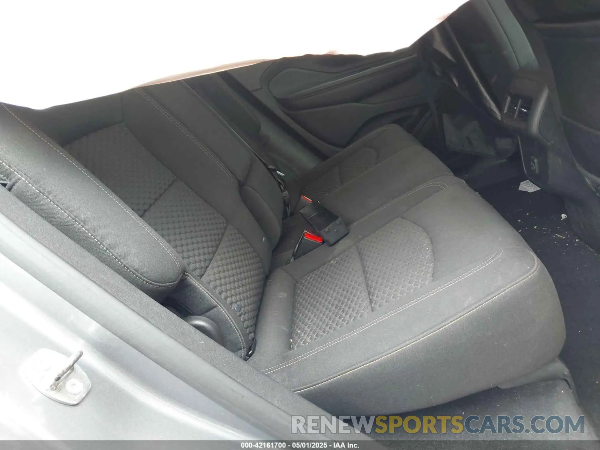 8 Photograph of a damaged car 3GKALMEV1KL222743 GMC TERRAIN 2019