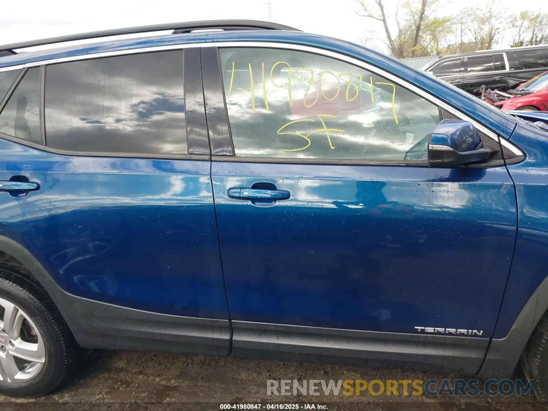 13 Фотография поврежденного автомобиля 3GKALMEV1KL243530 GMC TERRAIN 2019