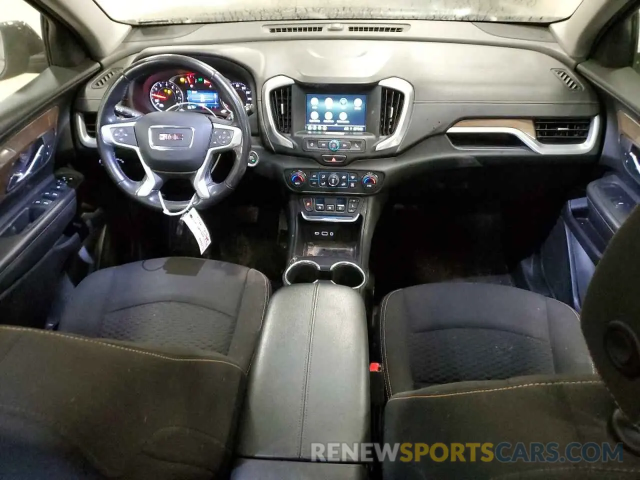 8 Photograph of a damaged car 3GKALMEV1KL281937 GMC TERRAIN 2019
