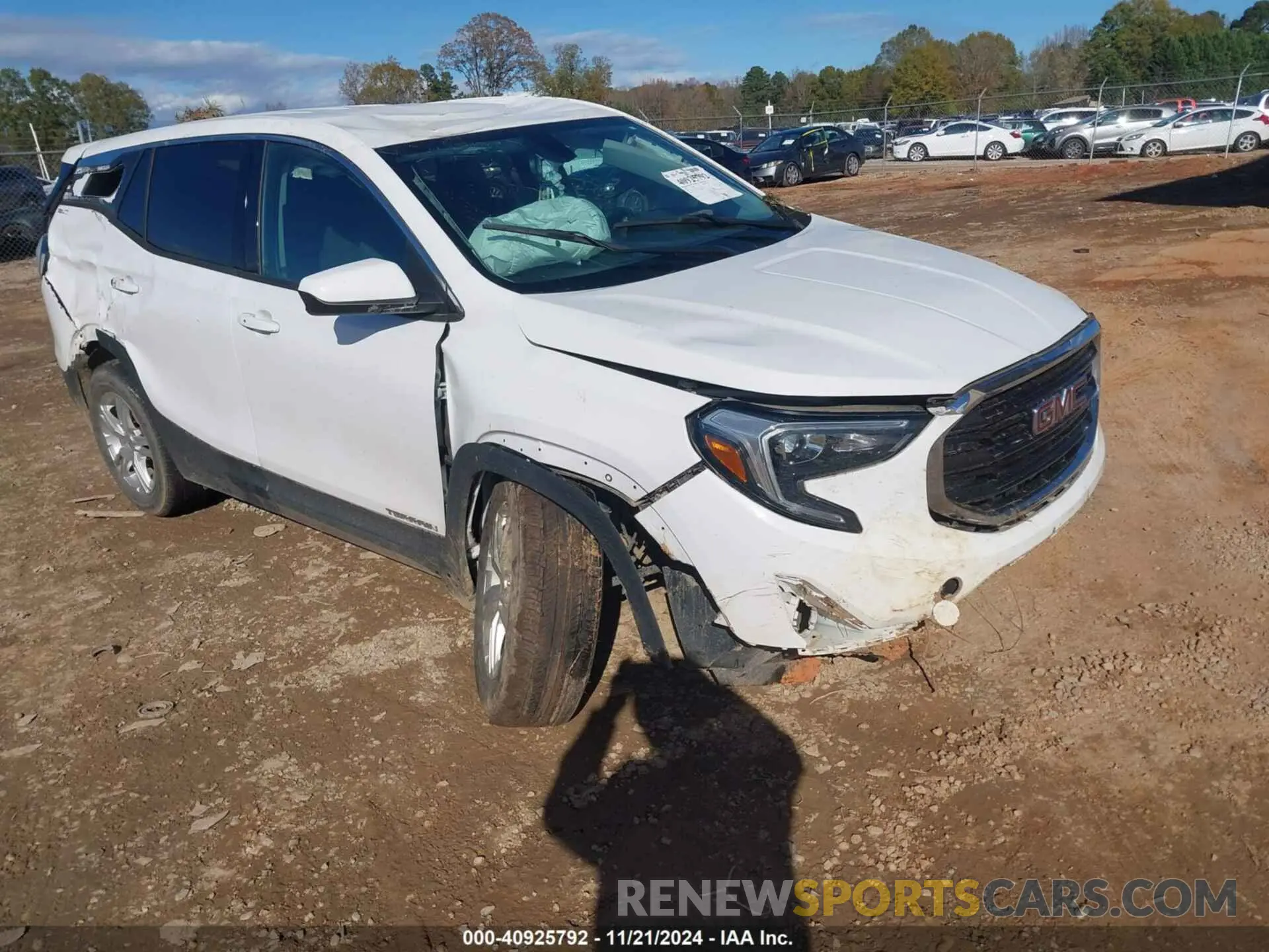 1 Photograph of a damaged car 3GKALMEV2KL174542 GMC TERRAIN 2019