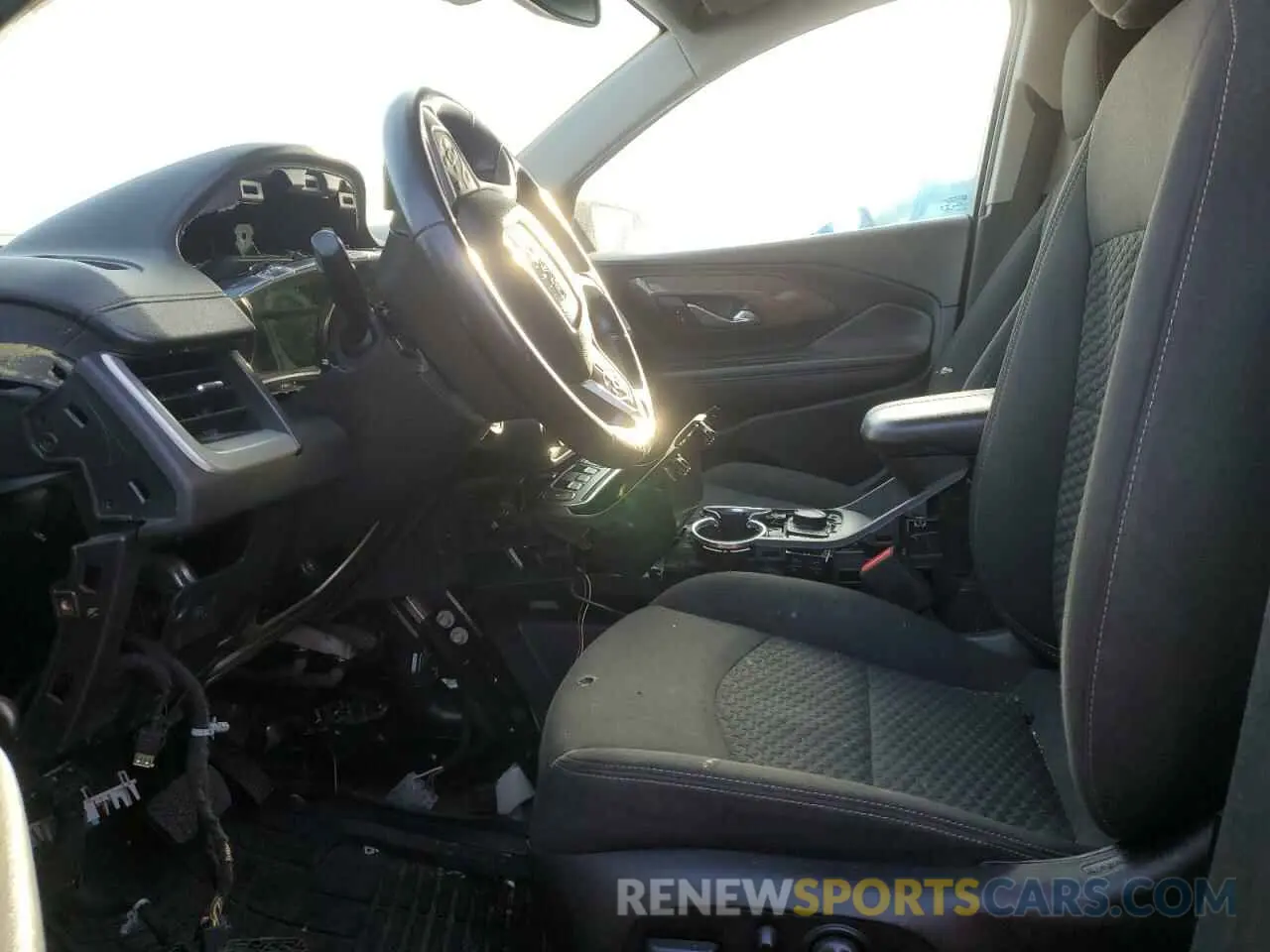 7 Фотография поврежденного автомобиля 3GKALMEV2KL367595 GMC TERRAIN 2019
