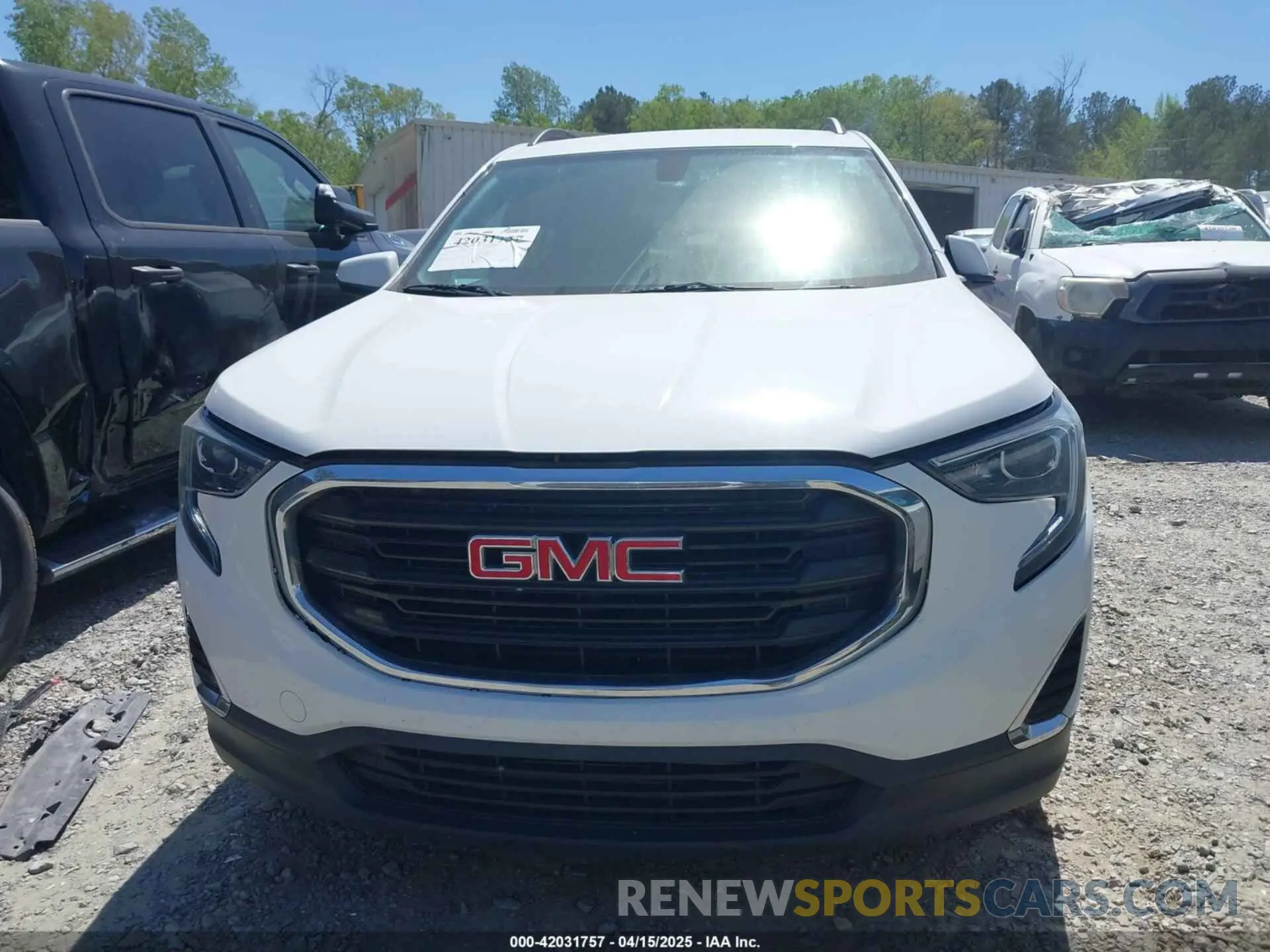 12 Photograph of a damaged car 3GKALMEV3KL108209 GMC TERRAIN 2019