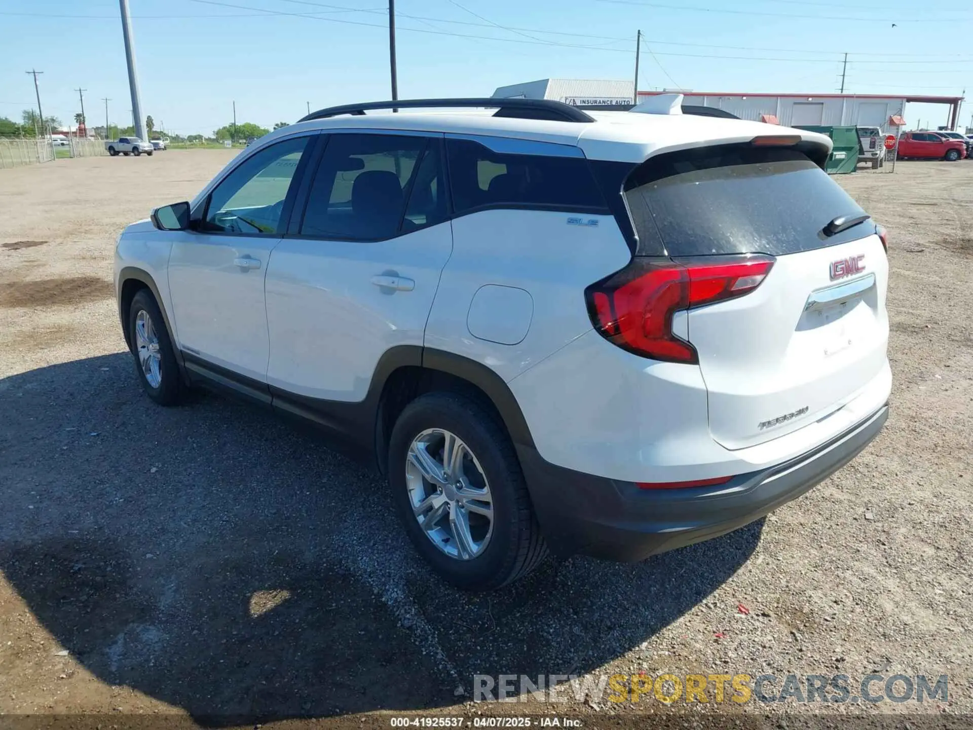3 Фотография поврежденного автомобиля 3GKALMEV3KL389640 GMC TERRAIN 2019