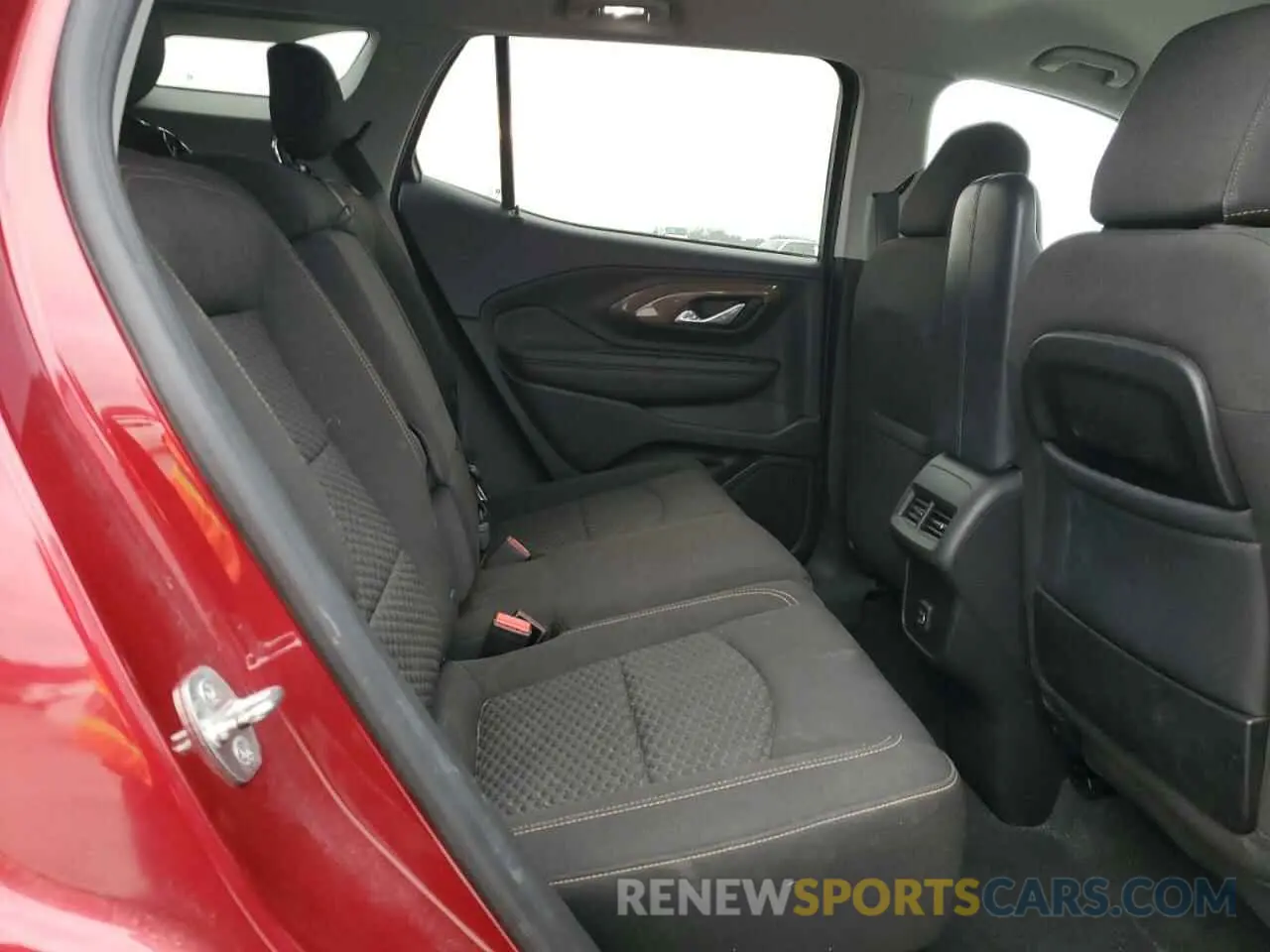 11 Photograph of a damaged car 3GKALMEV4KL109370 GMC TERRAIN 2019