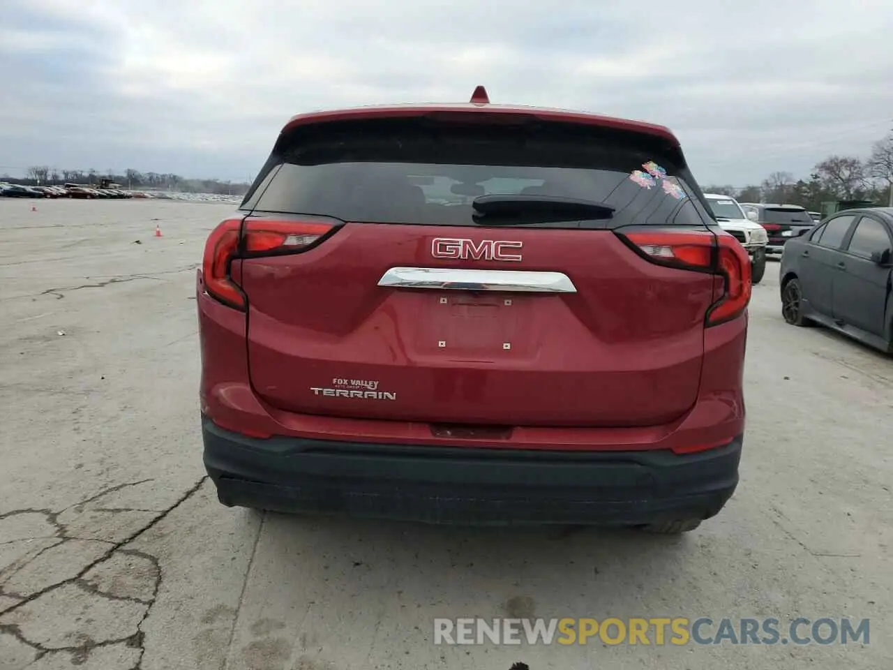 6 Photograph of a damaged car 3GKALMEV4KL109370 GMC TERRAIN 2019