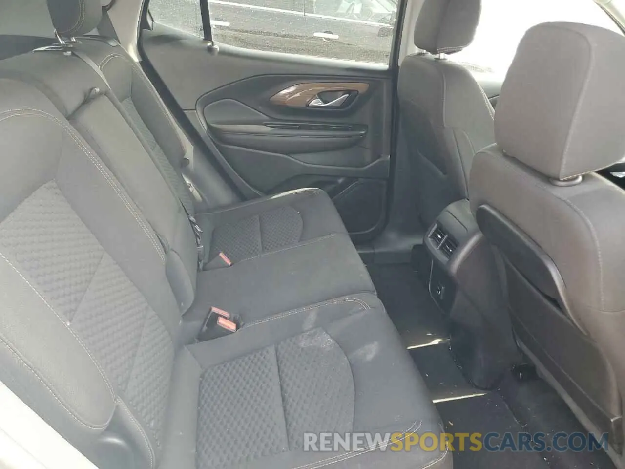 11 Photograph of a damaged car 3GKALMEV4KL334419 GMC TERRAIN 2019