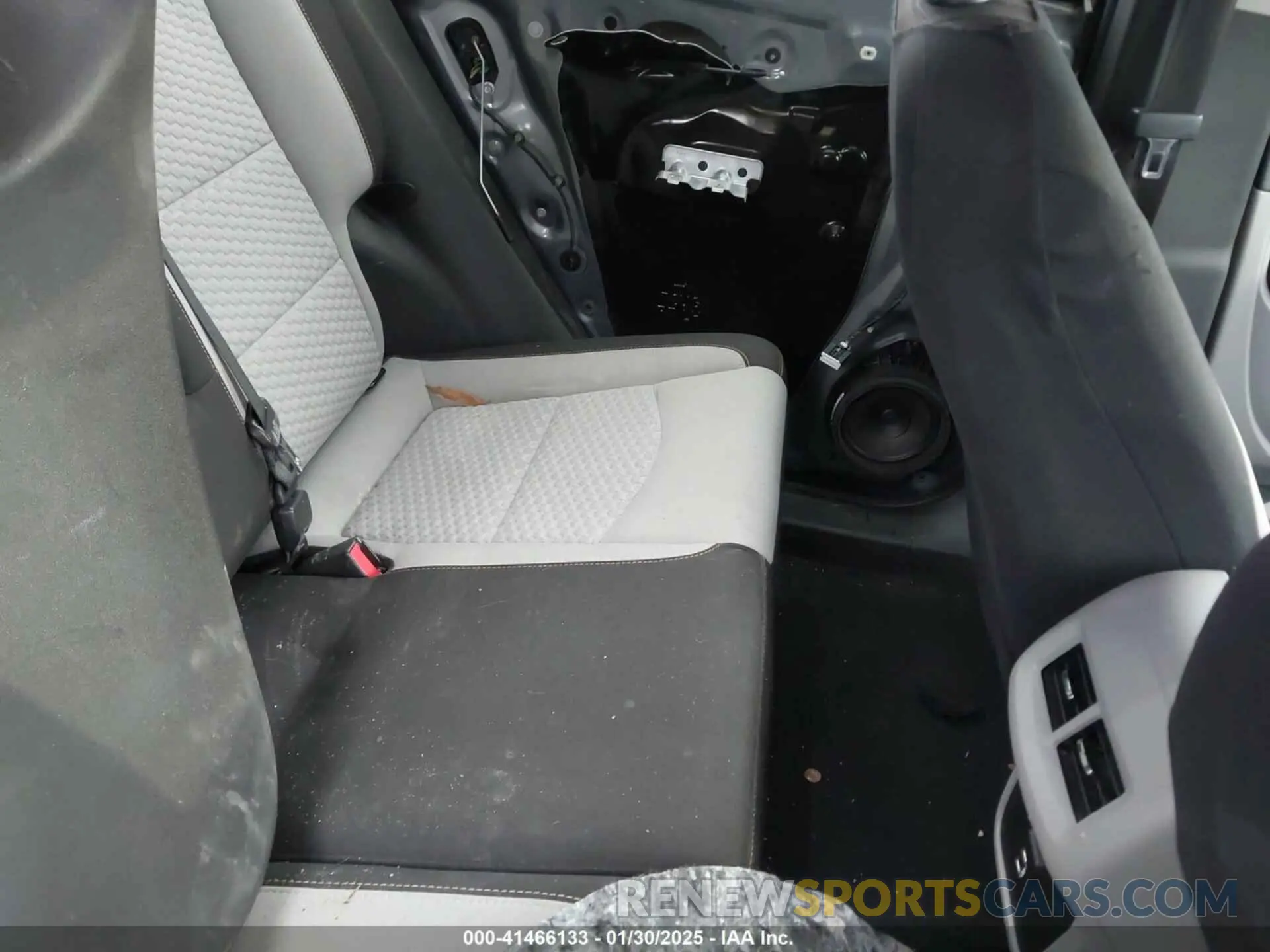8 Фотография поврежденного автомобиля 3GKALMEV4KL343461 GMC TERRAIN 2019