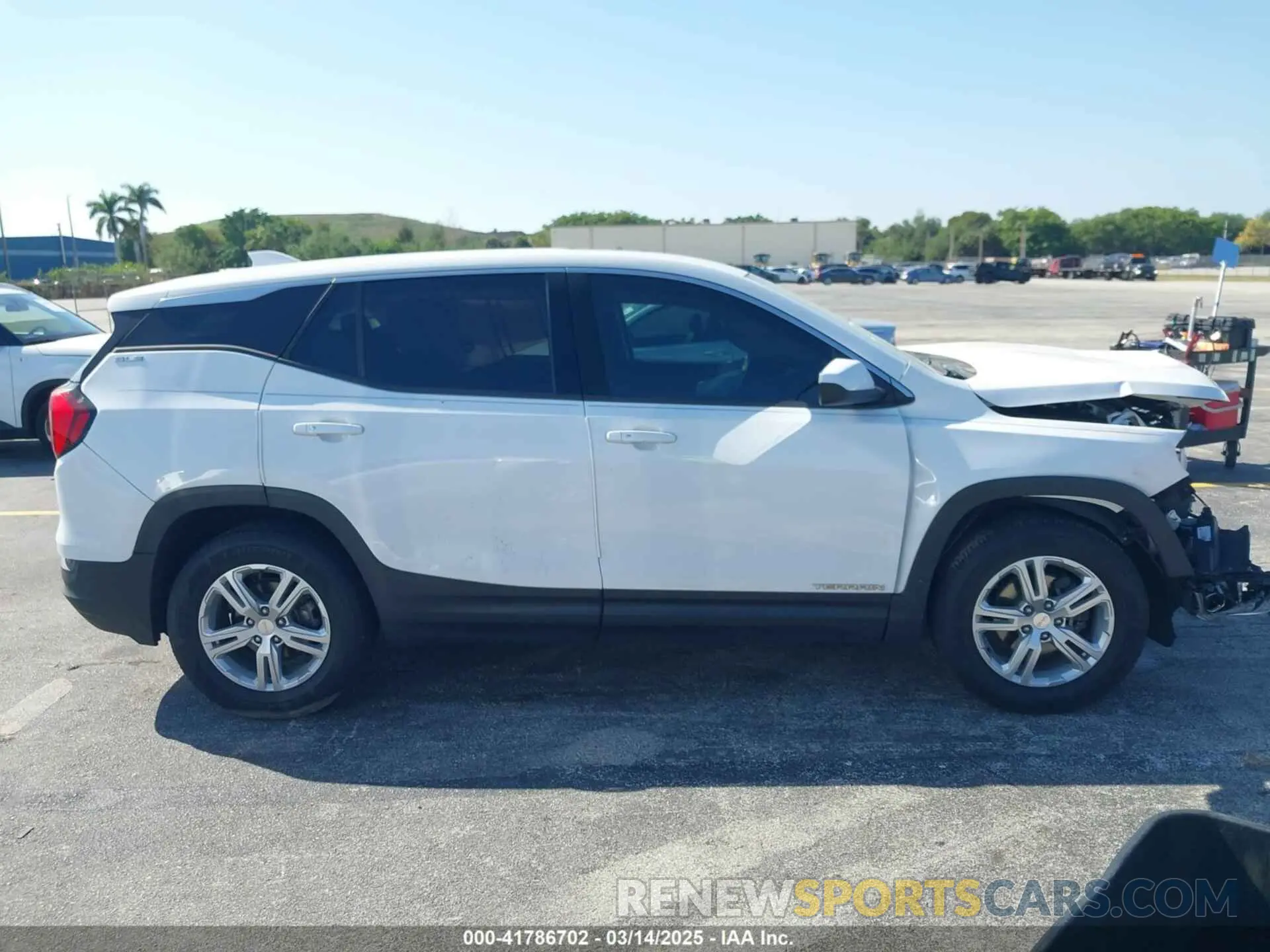 13 Фотография поврежденного автомобиля 3GKALMEV6KL106907 GMC TERRAIN 2019