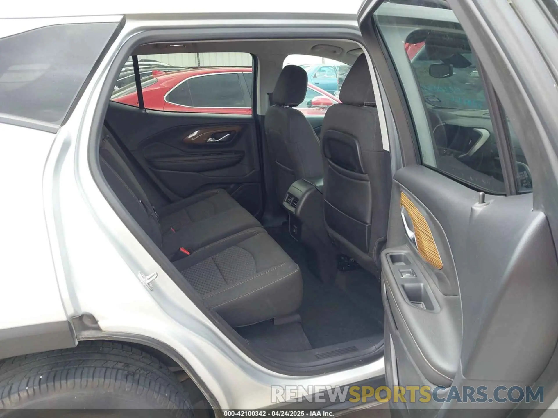 8 Фотография поврежденного автомобиля 3GKALMEV6KL156304 GMC TERRAIN 2019