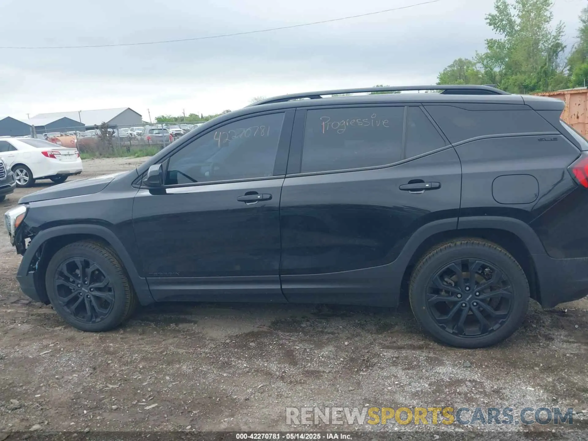 14 Photograph of a damaged car 3GKALMEV6KL252966 GMC TERRAIN 2019