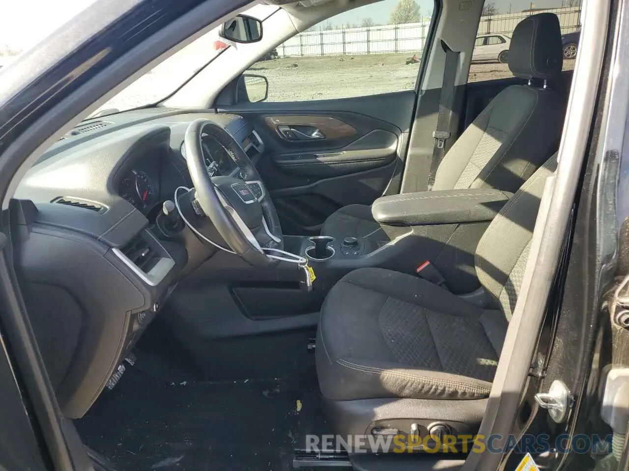 7 Photograph of a damaged car 3GKALMEV6KL272344 GMC TERRAIN 2019