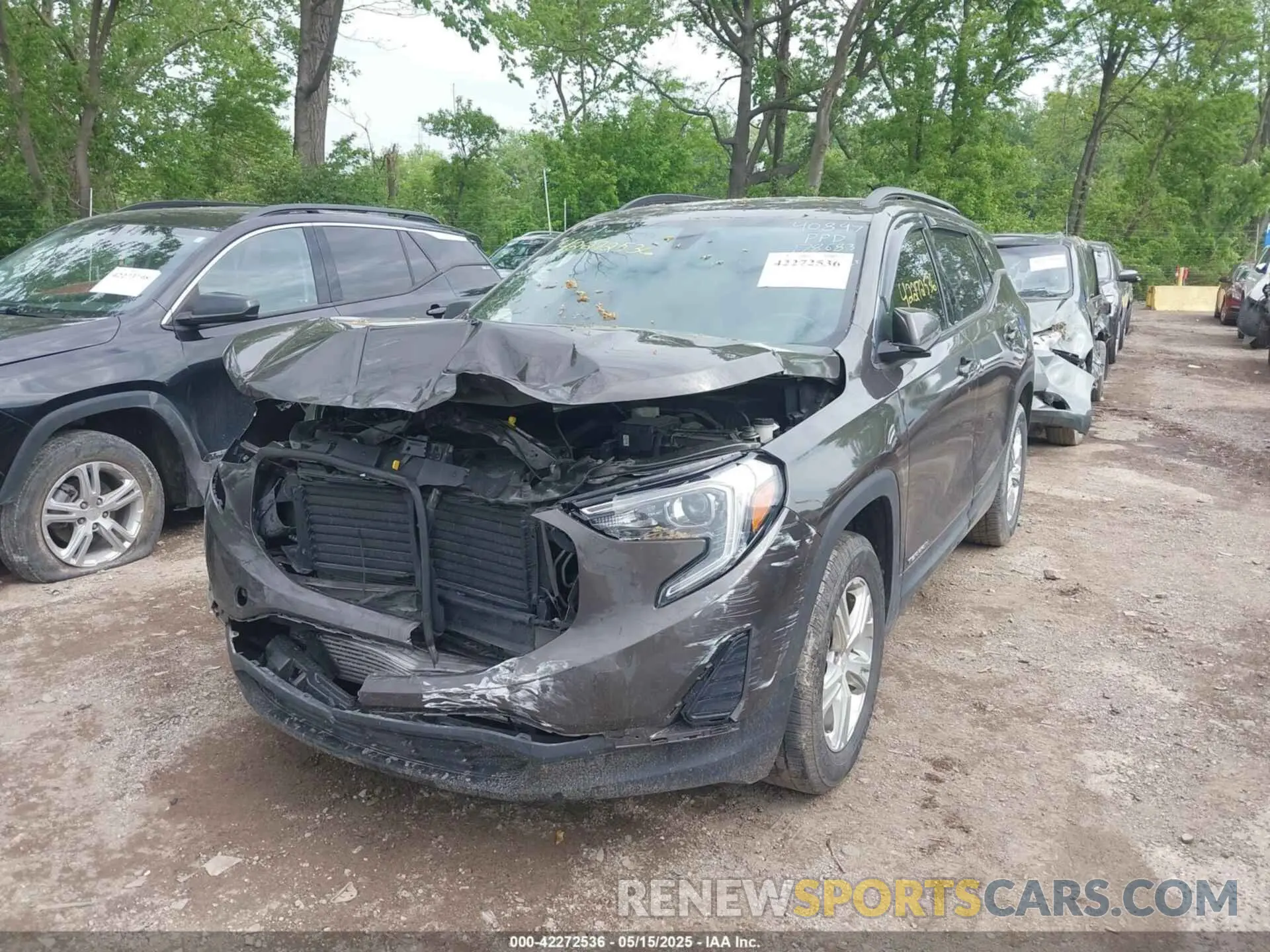2 Photograph of a damaged car 3GKALMEV7KL178683 GMC TERRAIN 2019