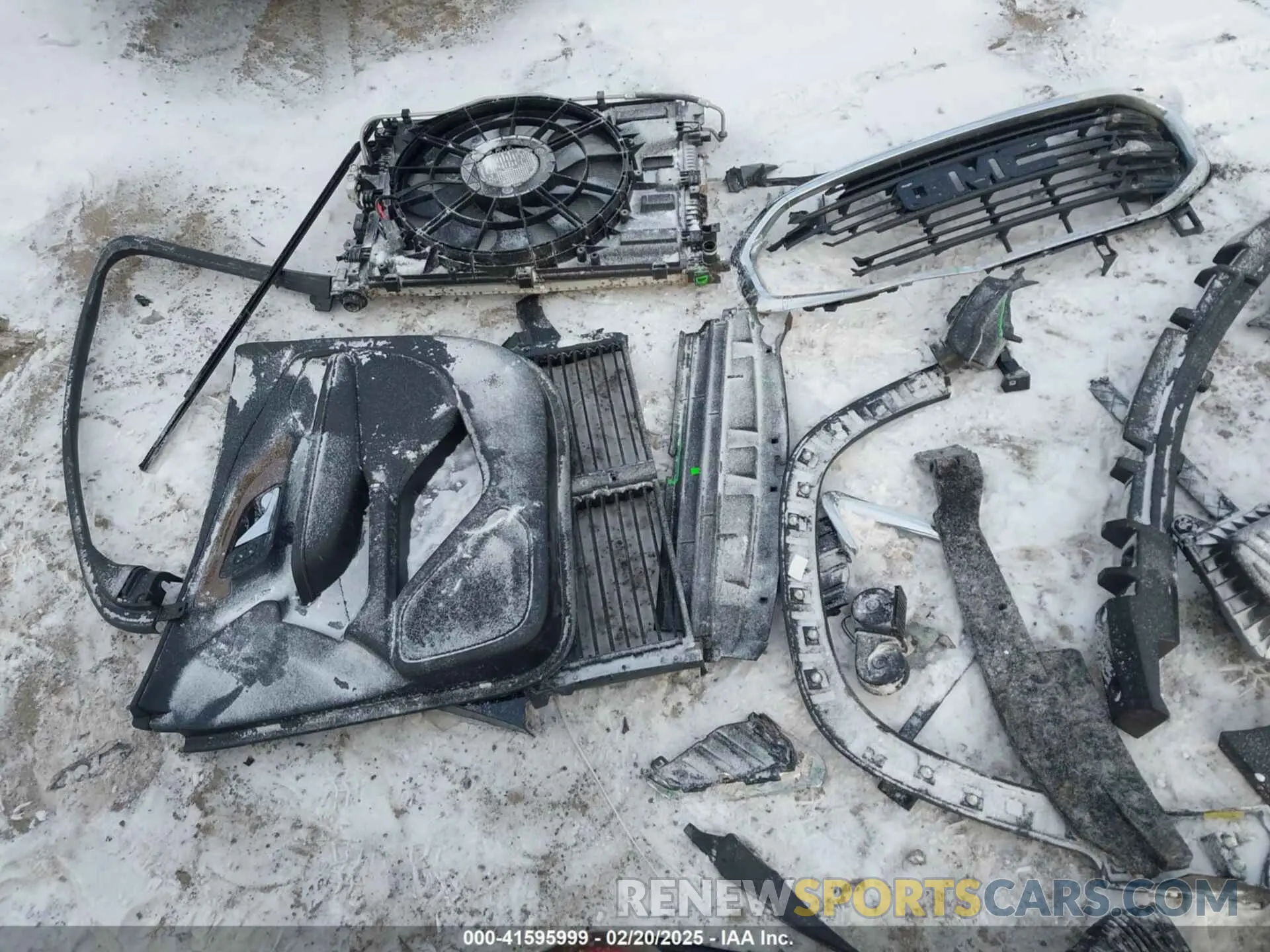 19 Photograph of a damaged car 3GKALMEV8KL296368 GMC TERRAIN 2019