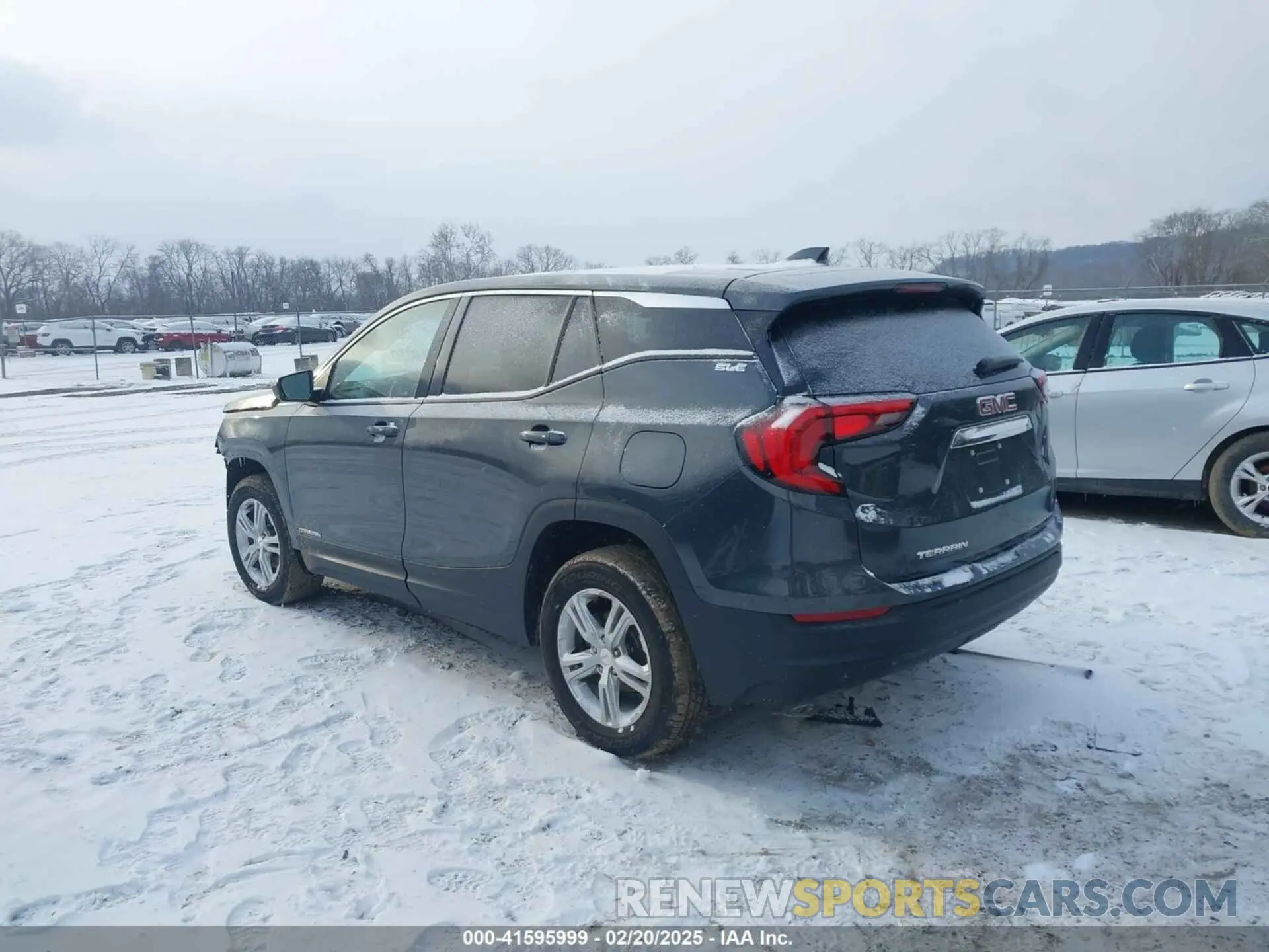 3 Photograph of a damaged car 3GKALMEV8KL296368 GMC TERRAIN 2019