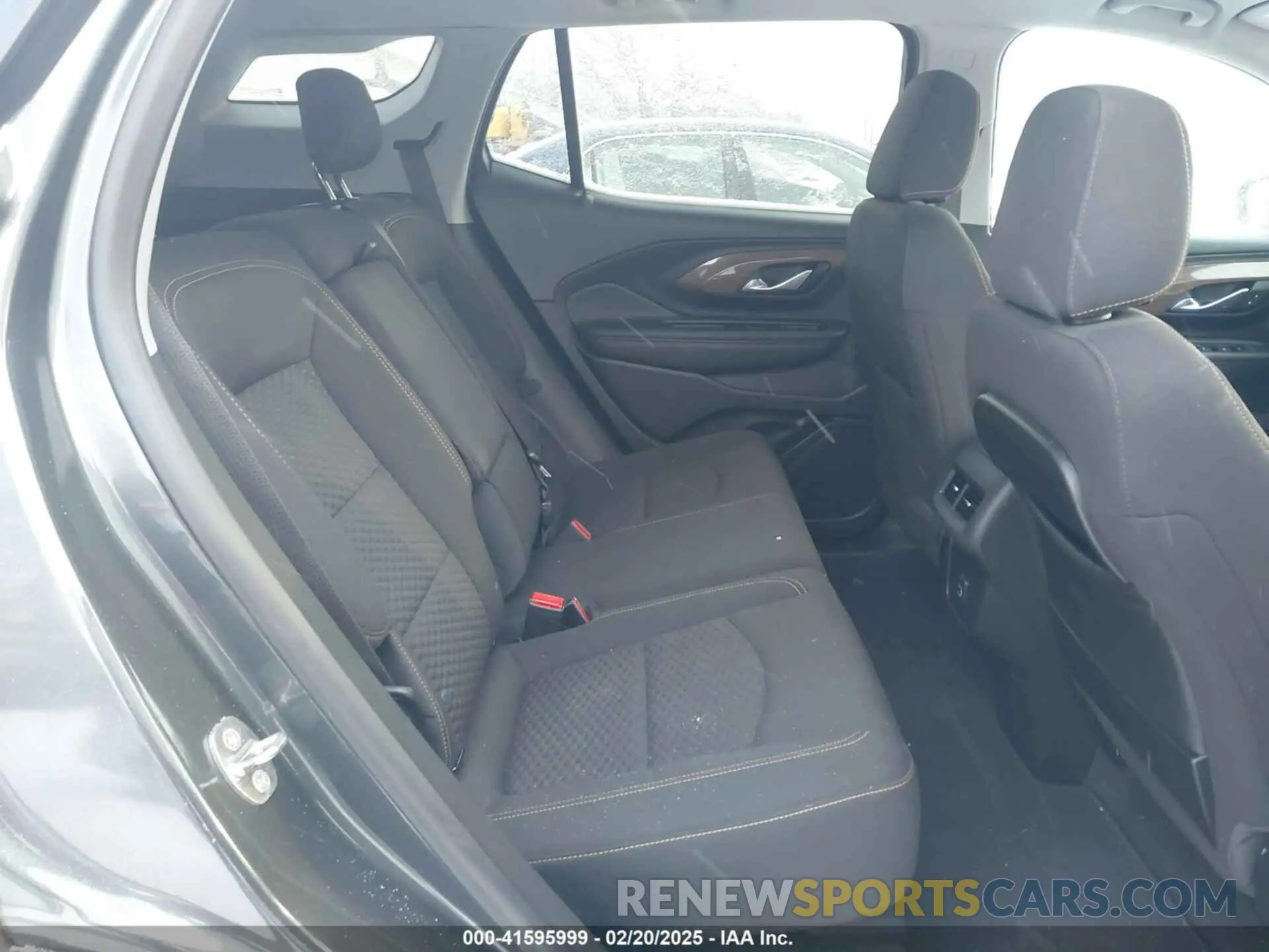 8 Photograph of a damaged car 3GKALMEV8KL296368 GMC TERRAIN 2019