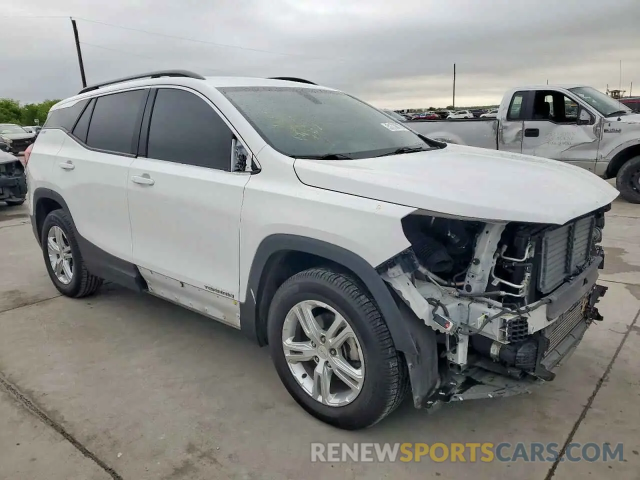 4 Photograph of a damaged car 3GKALMEV9KL100826 GMC TERRAIN 2019