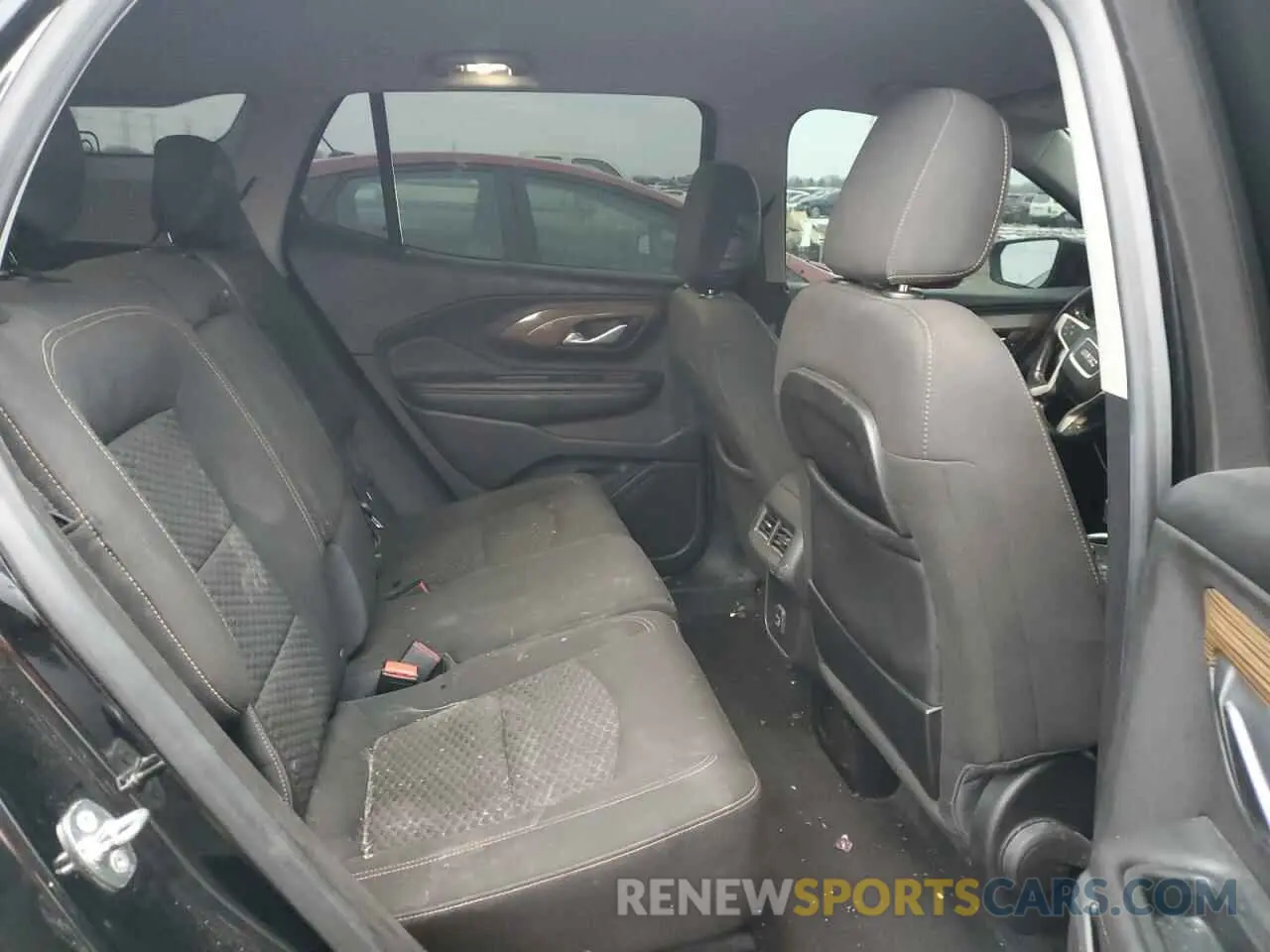 10 Photograph of a damaged car 3GKALMEV9KL106478 GMC TERRAIN 2019