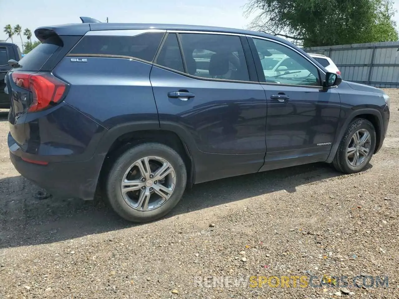 3 Фотография поврежденного автомобиля 3GKALMEVXKL114024 GMC TERRAIN 2019