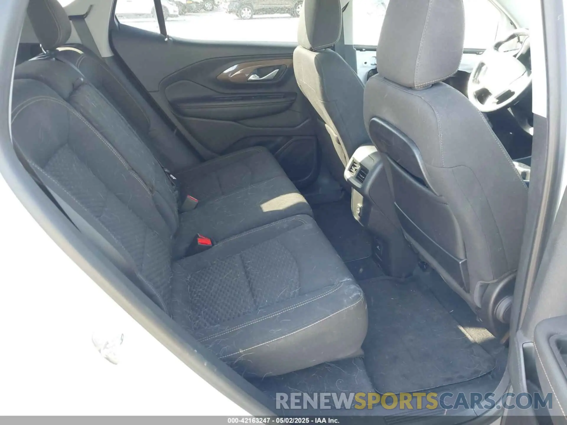 8 Photograph of a damaged car 3GKALMEVXKL272332 GMC TERRAIN 2019