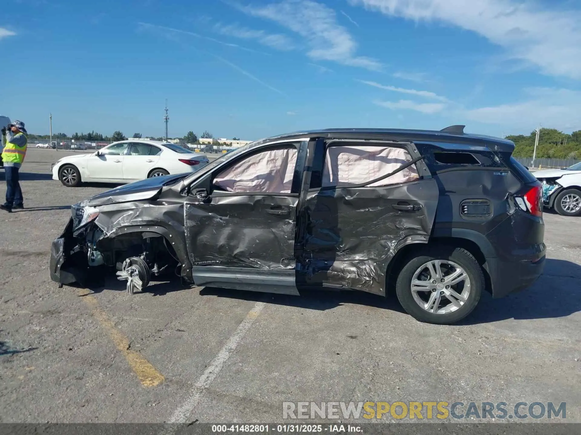 15 Фотография поврежденного автомобиля 3GKALMEVXKL390915 GMC TERRAIN 2019