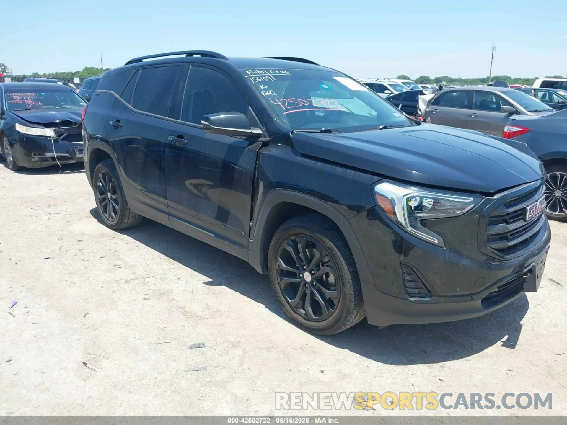 1 Photograph of a damaged car 3GKALMEX2KL122121 GMC TERRAIN 2019