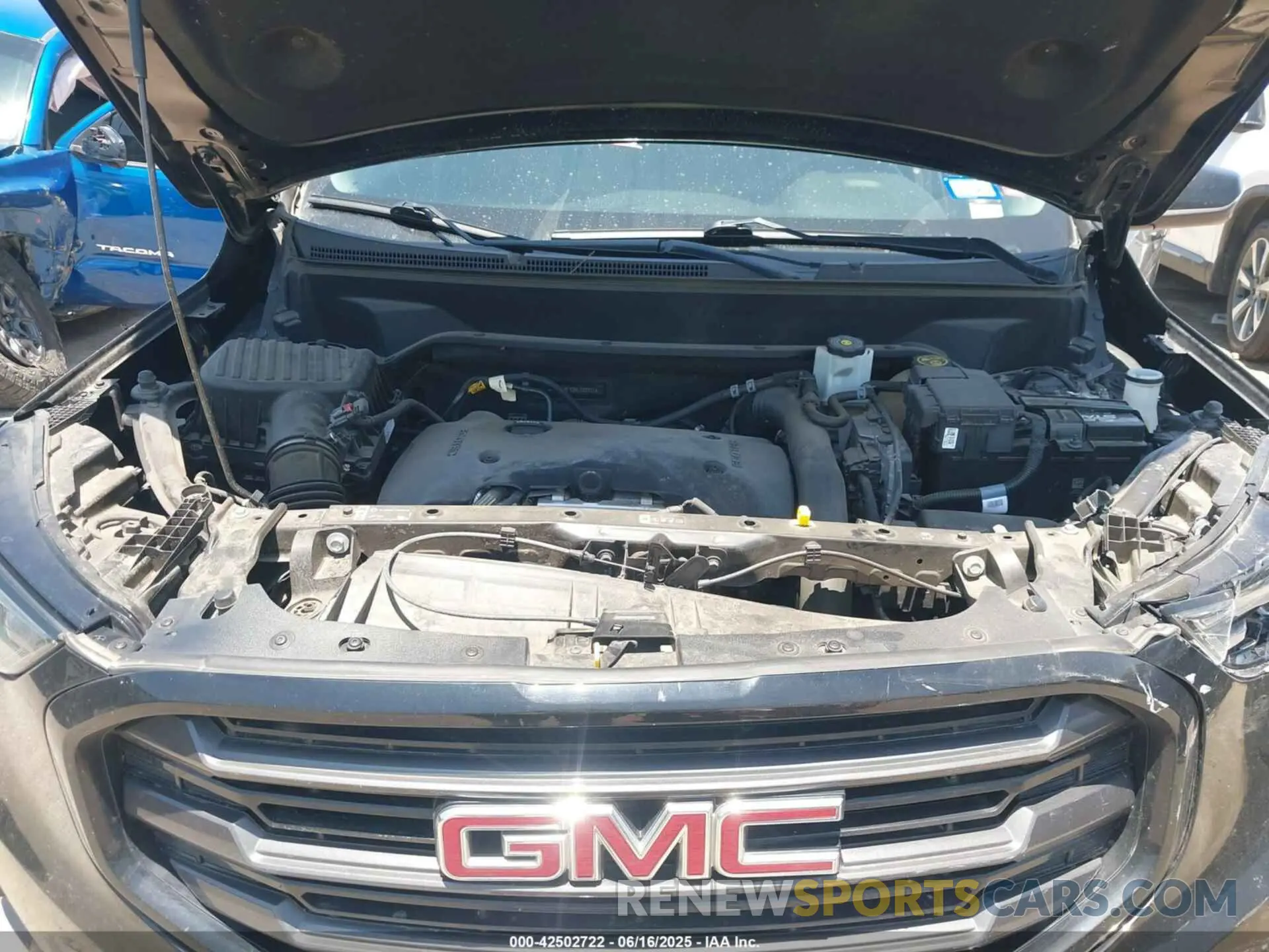 10 Photograph of a damaged car 3GKALMEX2KL122121 GMC TERRAIN 2019