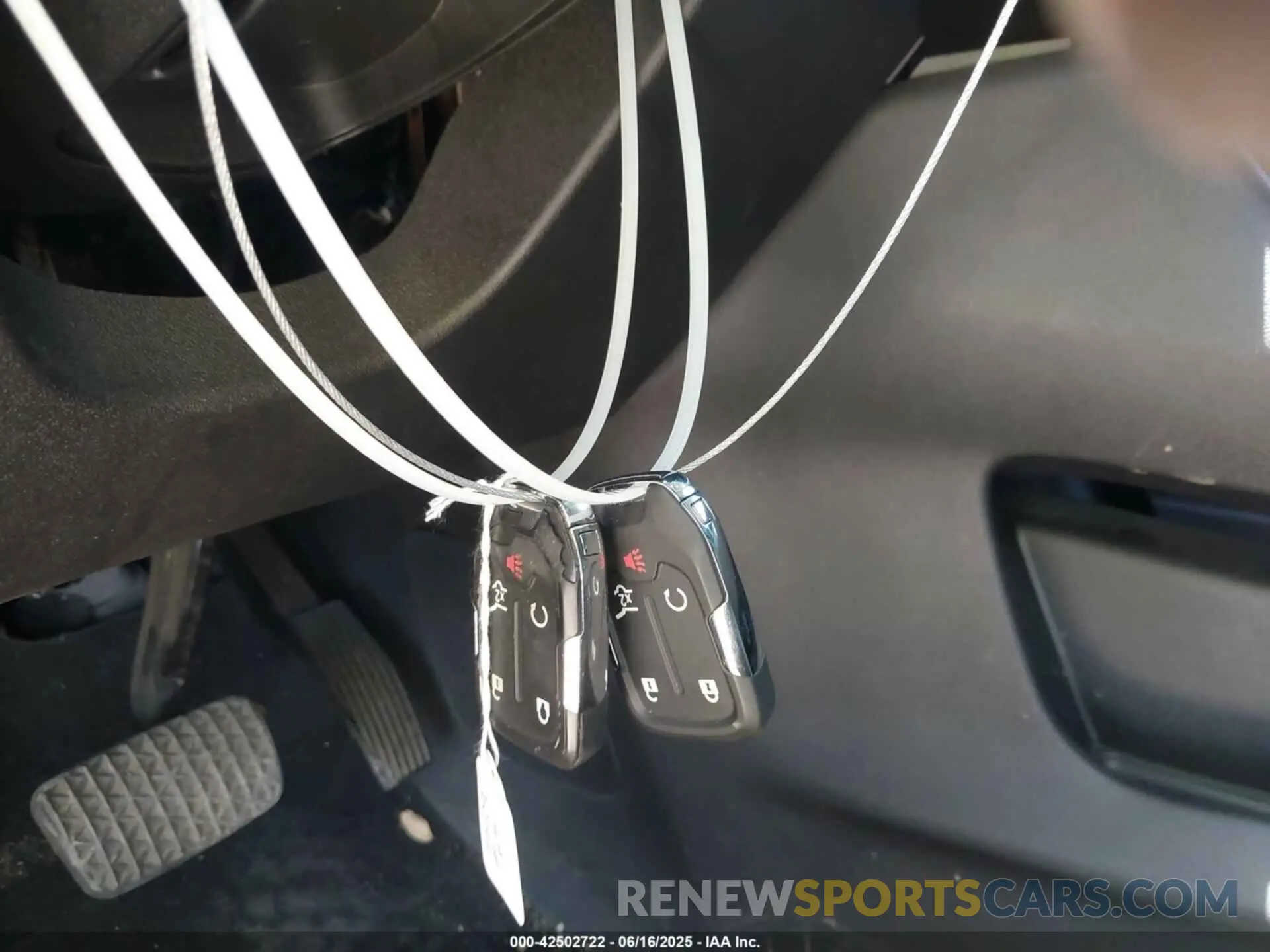 11 Photograph of a damaged car 3GKALMEX2KL122121 GMC TERRAIN 2019