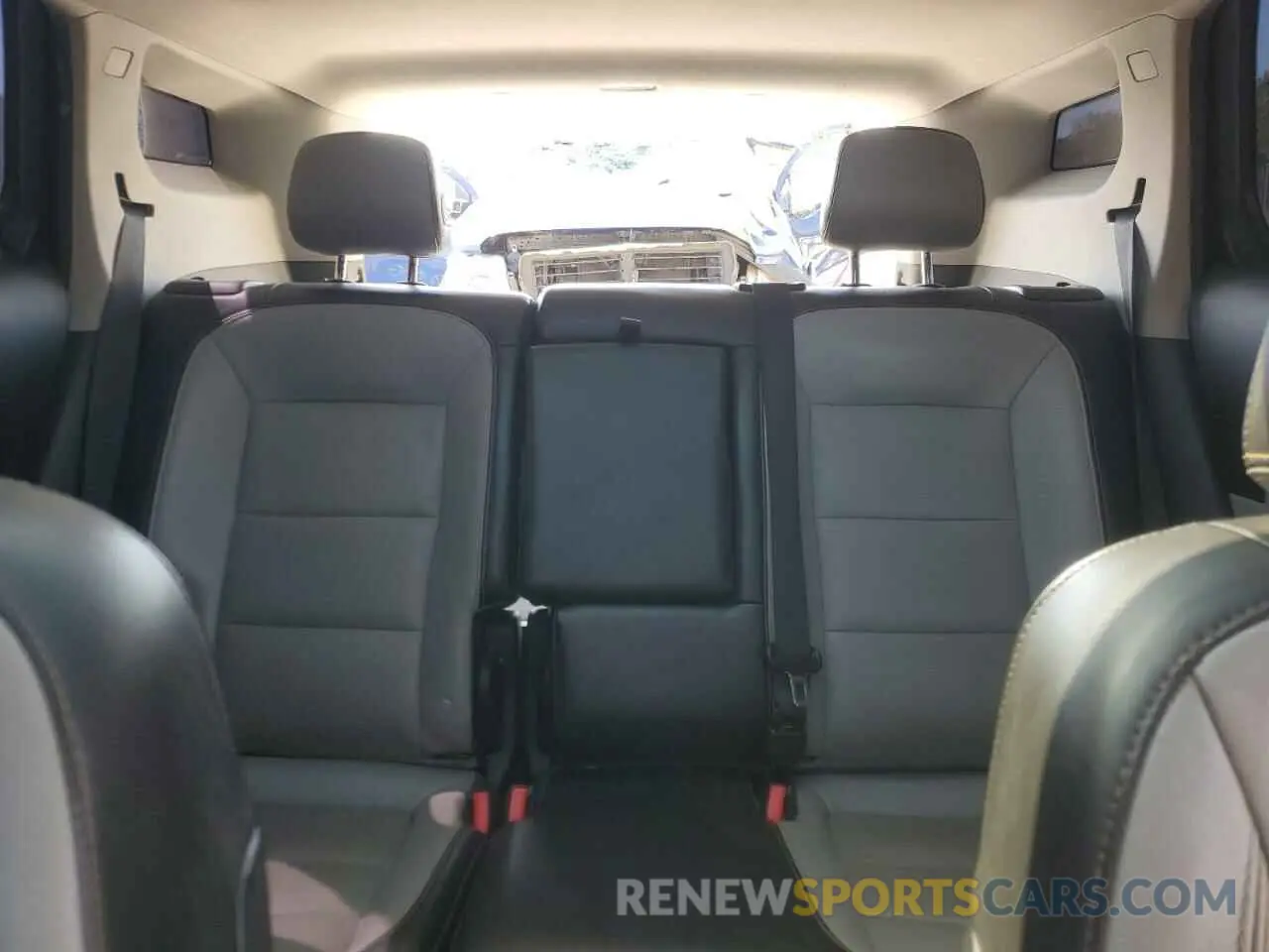10 Photograph of a damaged car 3GKALPEV3KL333361 GMC TERRAIN 2019