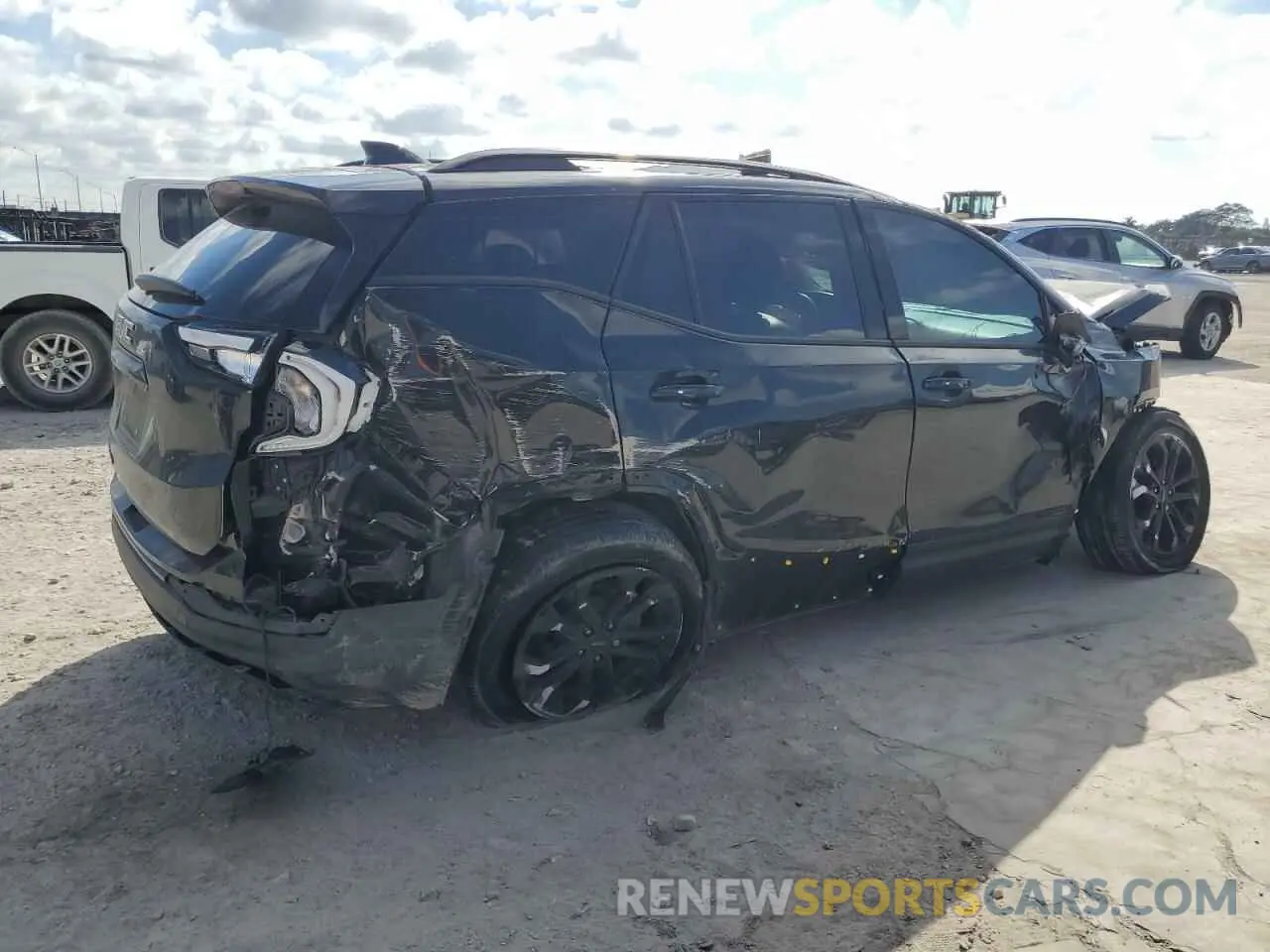 3 Фотография поврежденного автомобиля 3GKALPEV5KL122811 GMC TERRAIN 2019