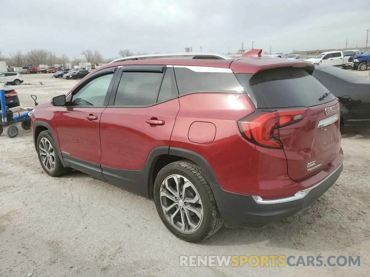 2 Photograph of a damaged car 3GKALPEV5KL187724 GMC TERRAIN 2019