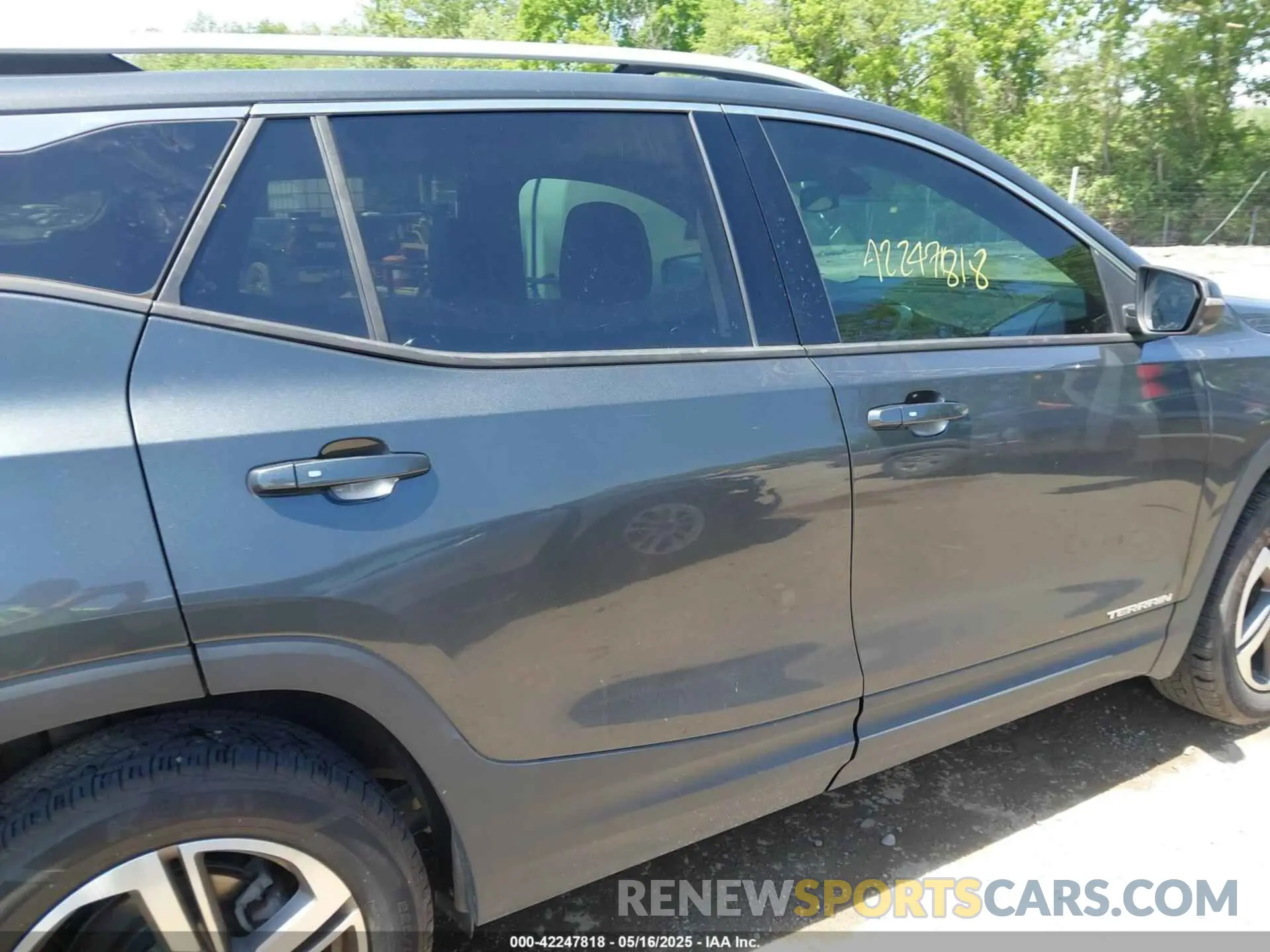 14 Фотография поврежденного автомобиля 3GKALPEV6KL146759 GMC TERRAIN 2019