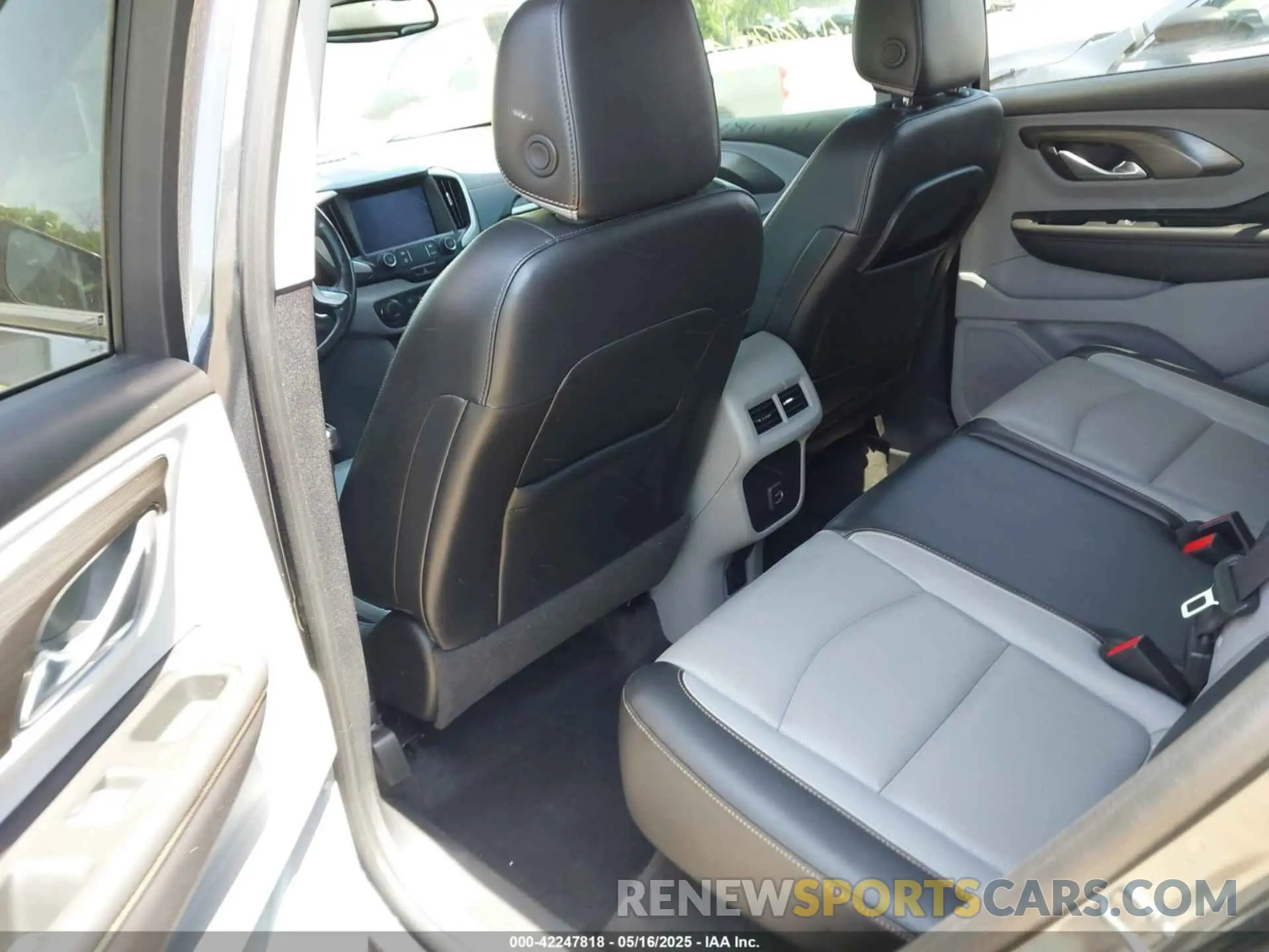 8 Фотография поврежденного автомобиля 3GKALPEV6KL146759 GMC TERRAIN 2019