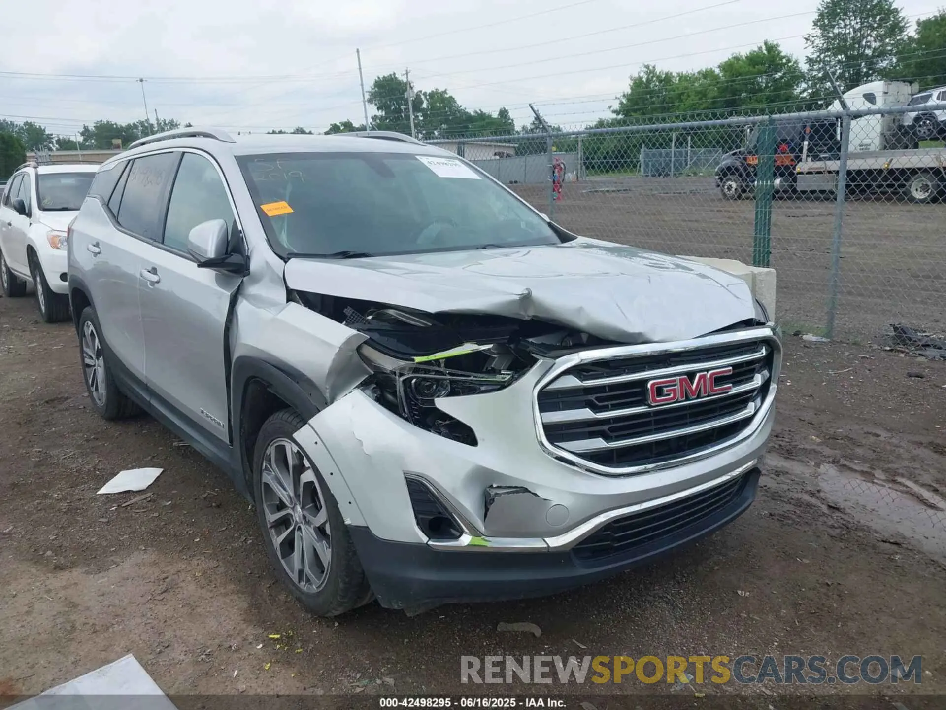 6 Photograph of a damaged car 3GKALPEV7KL174537 GMC TERRAIN 2019