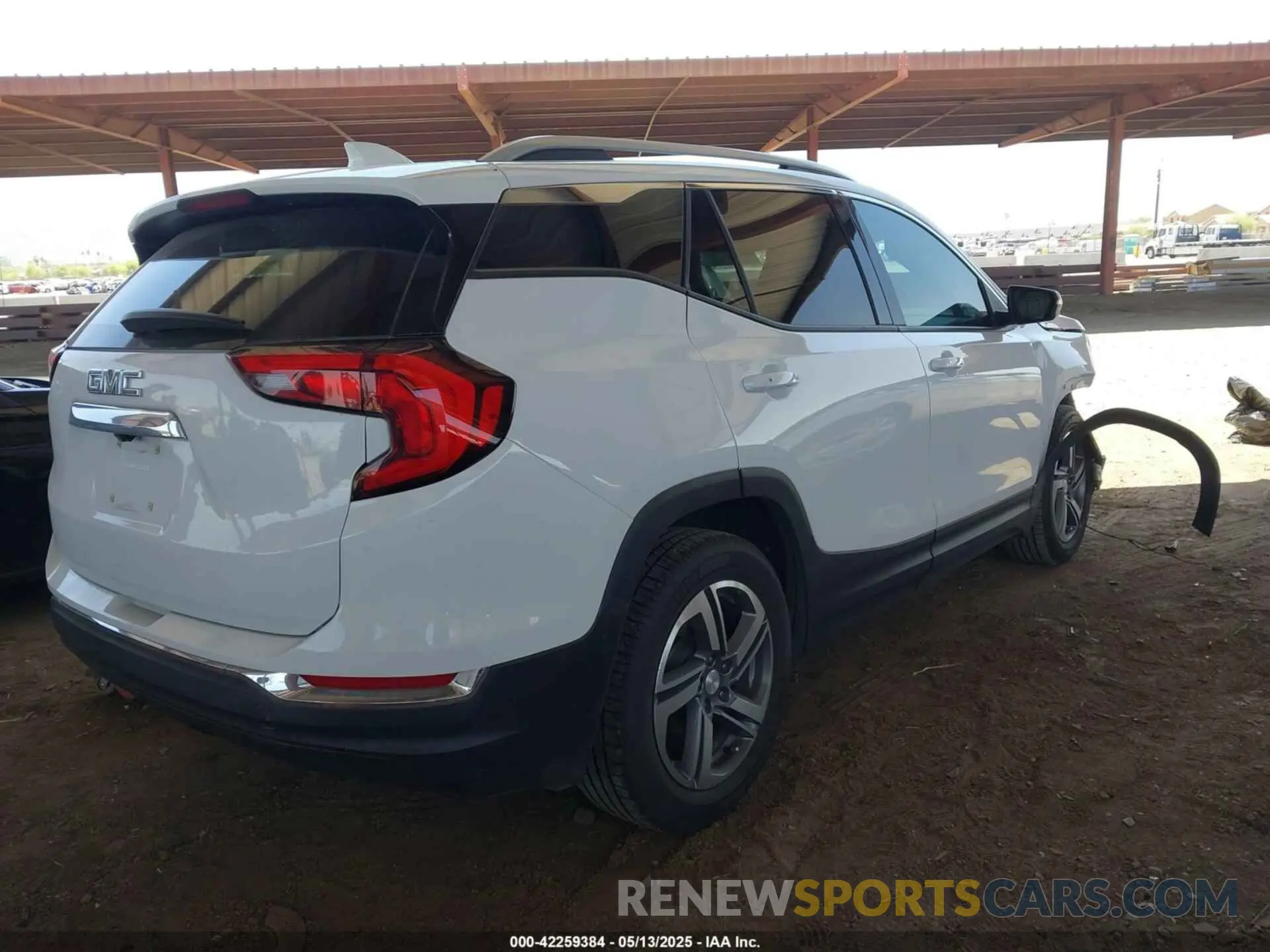 4 Photograph of a damaged car 3GKALPEV7KL373846 GMC TERRAIN 2019