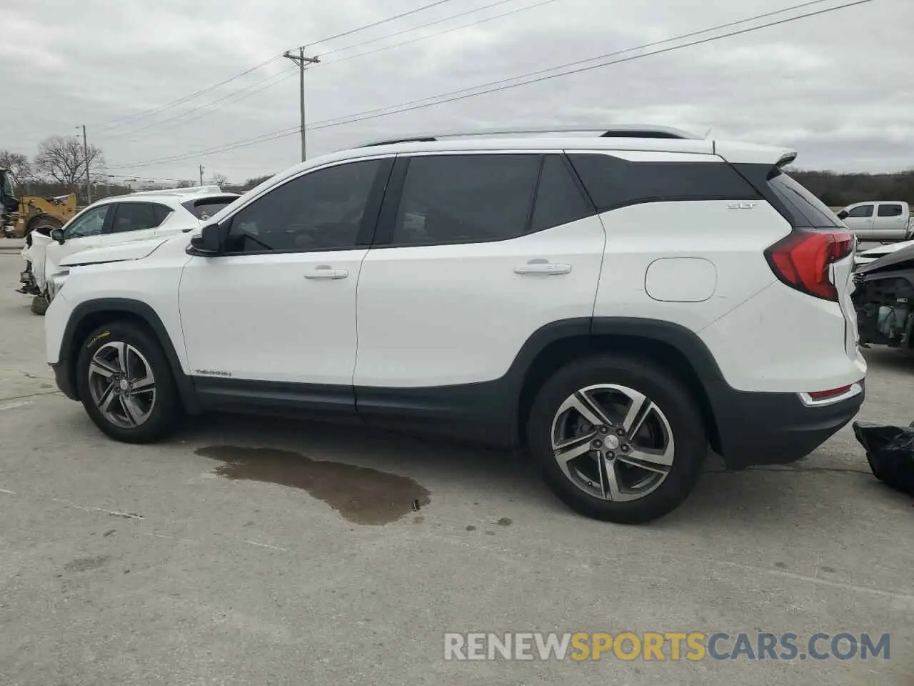2 Photograph of a damaged car 3GKALPEV8KL327619 GMC TERRAIN 2019