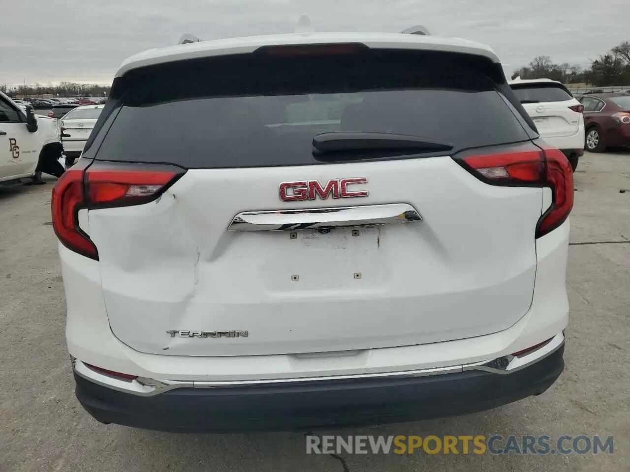 6 Photograph of a damaged car 3GKALPEV8KL327619 GMC TERRAIN 2019