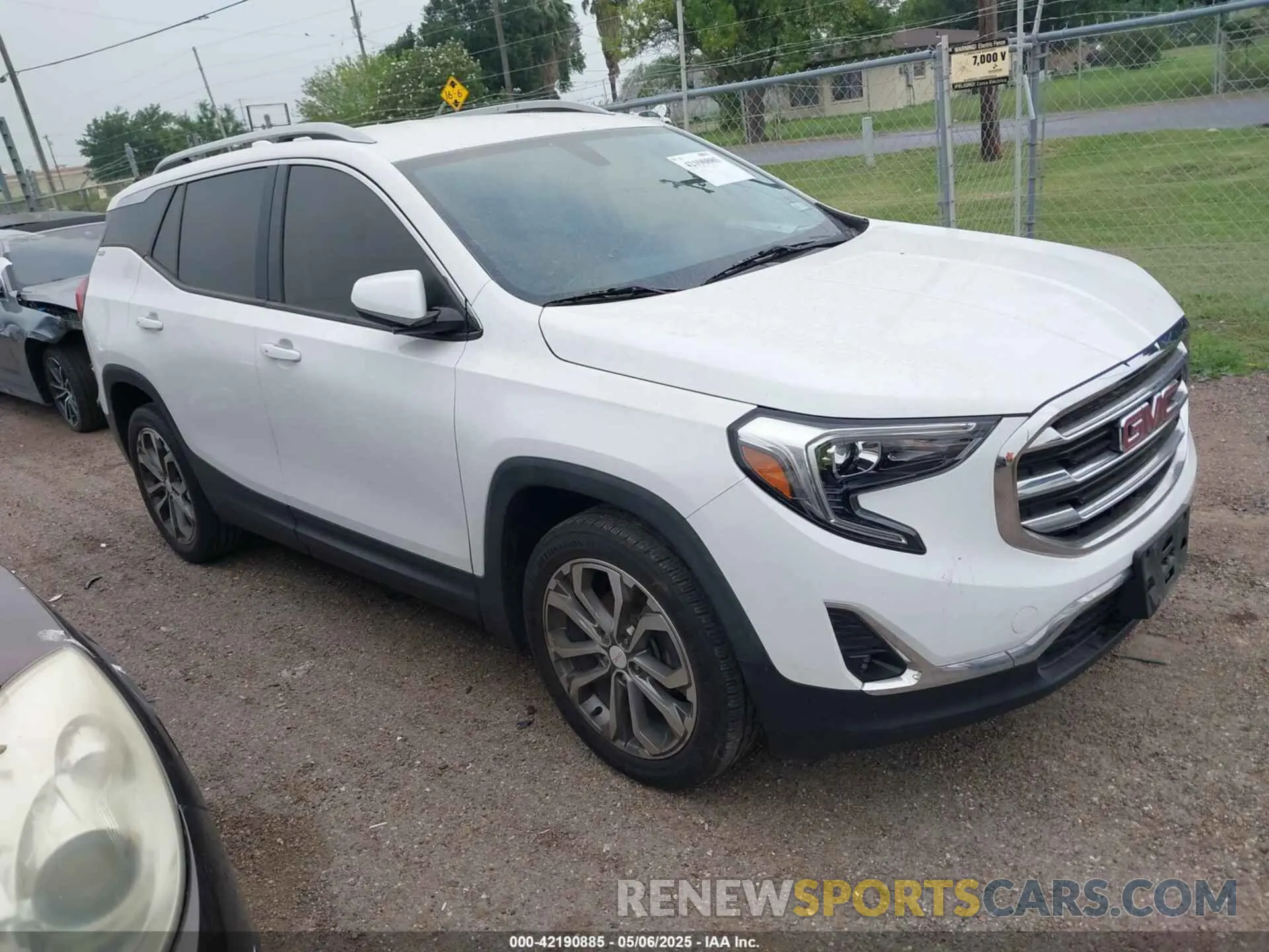 1 Photograph of a damaged car 3GKALPEVXKL174757 GMC TERRAIN 2019