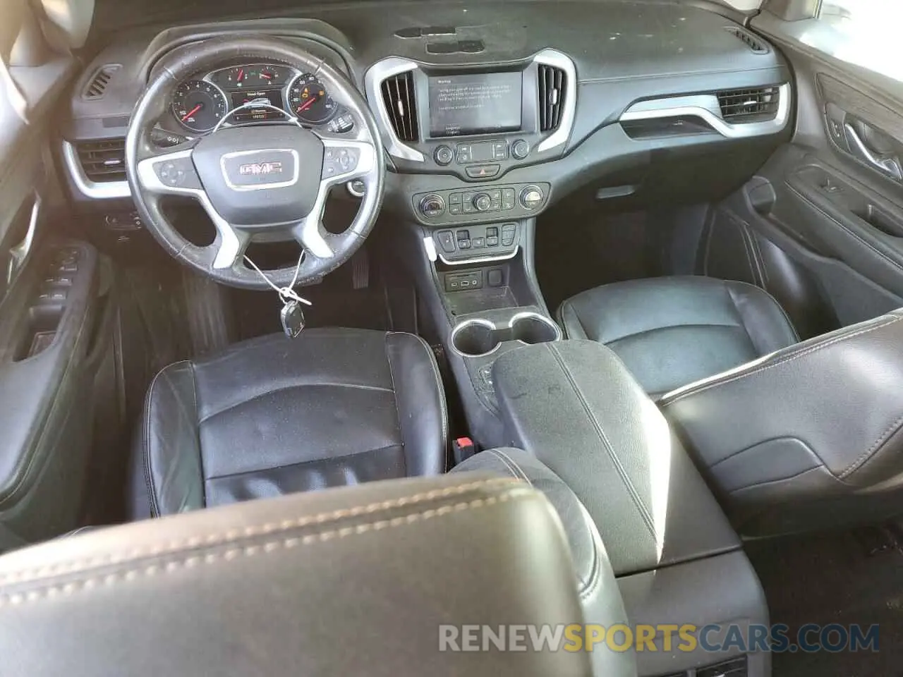 8 Photograph of a damaged car 3GKALPEVXKL203559 GMC TERRAIN 2019
